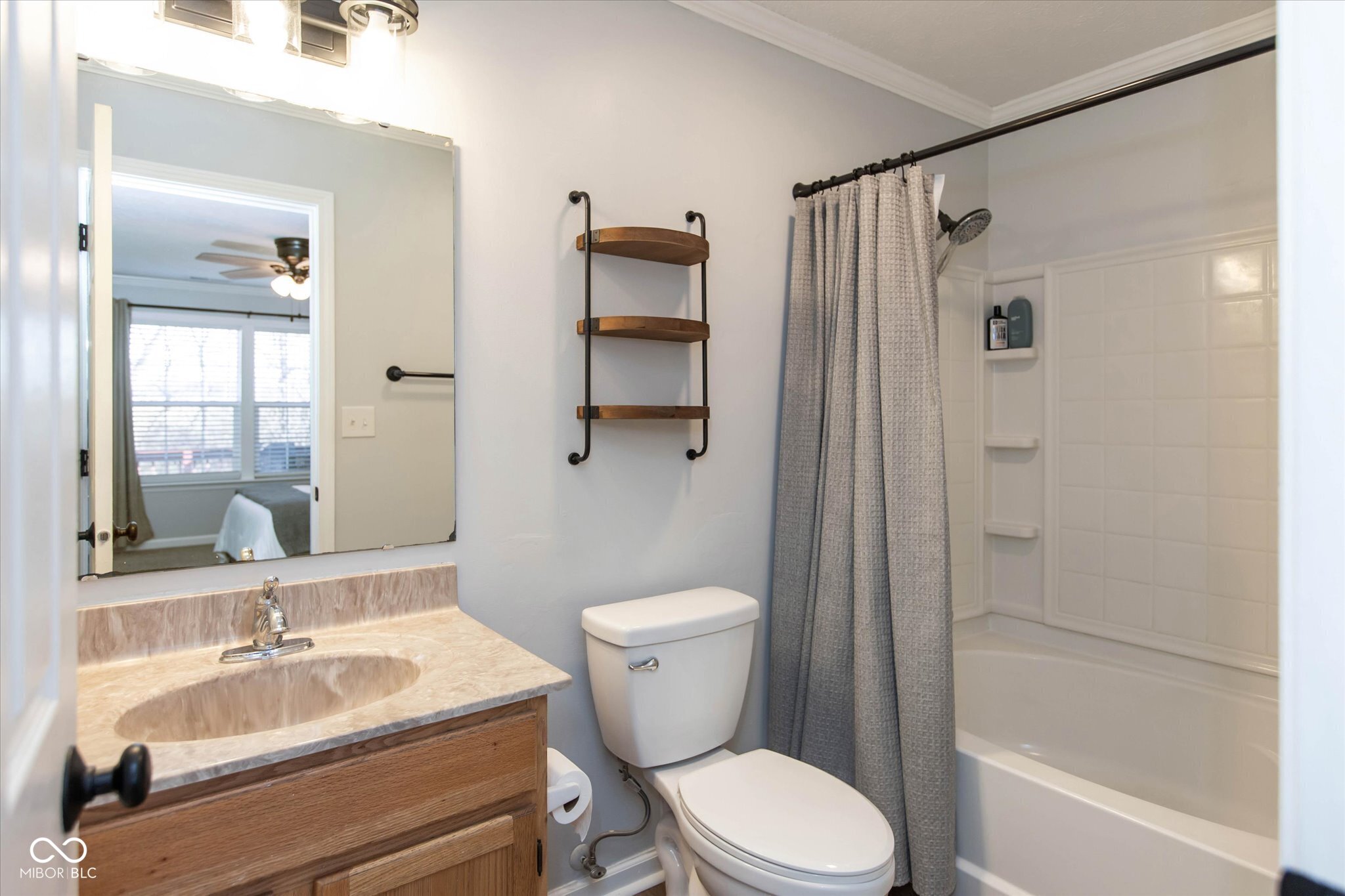 8552 Gainesville Drive