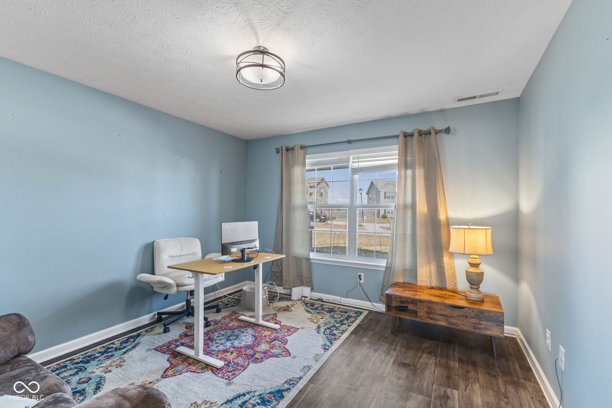 6905 W Wintergreen Court