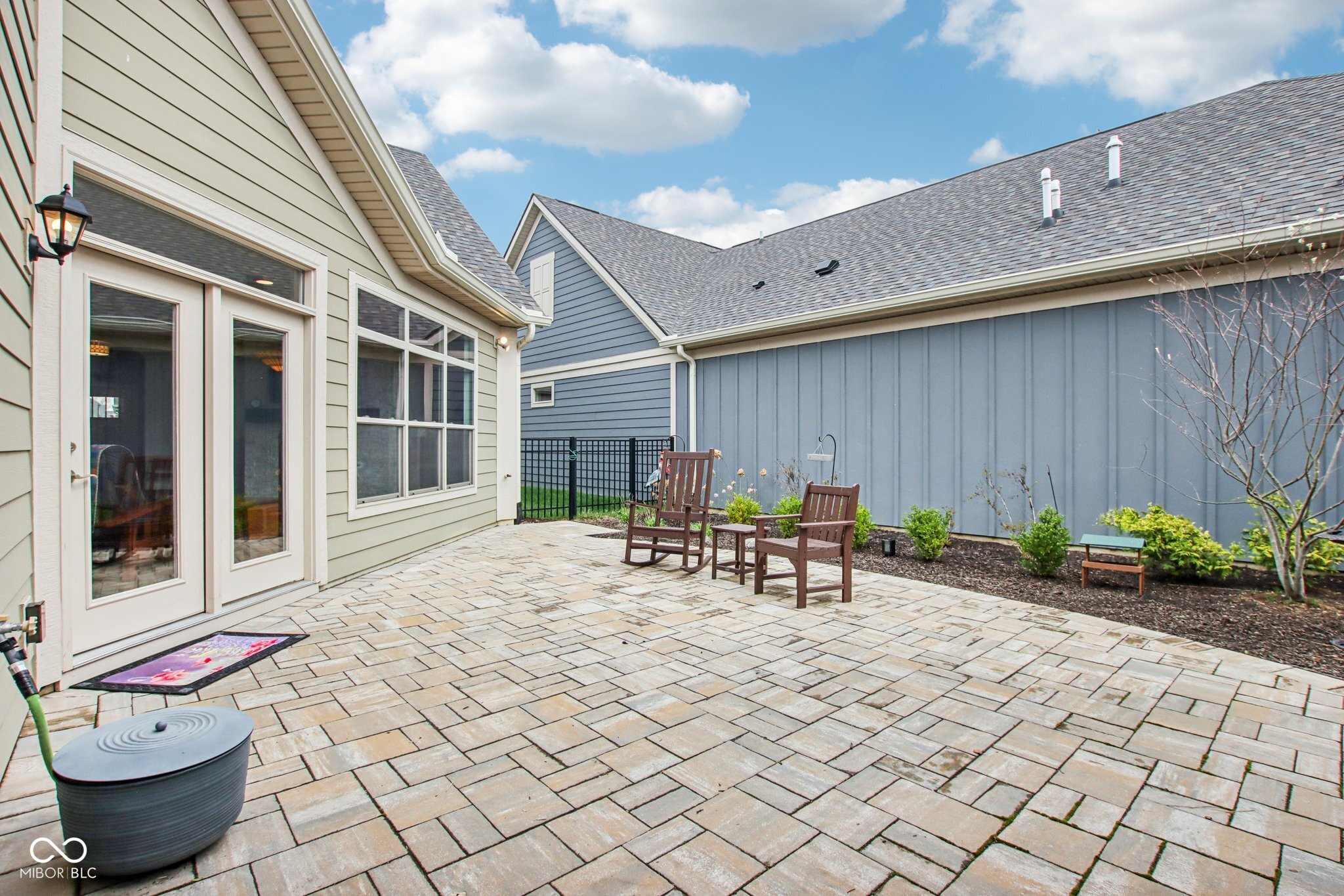 2895 Twain Drive