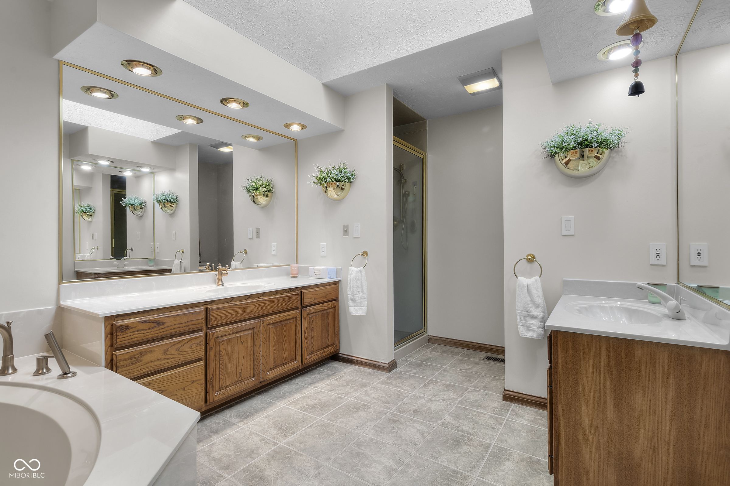 10225 Wayward Wind Drive