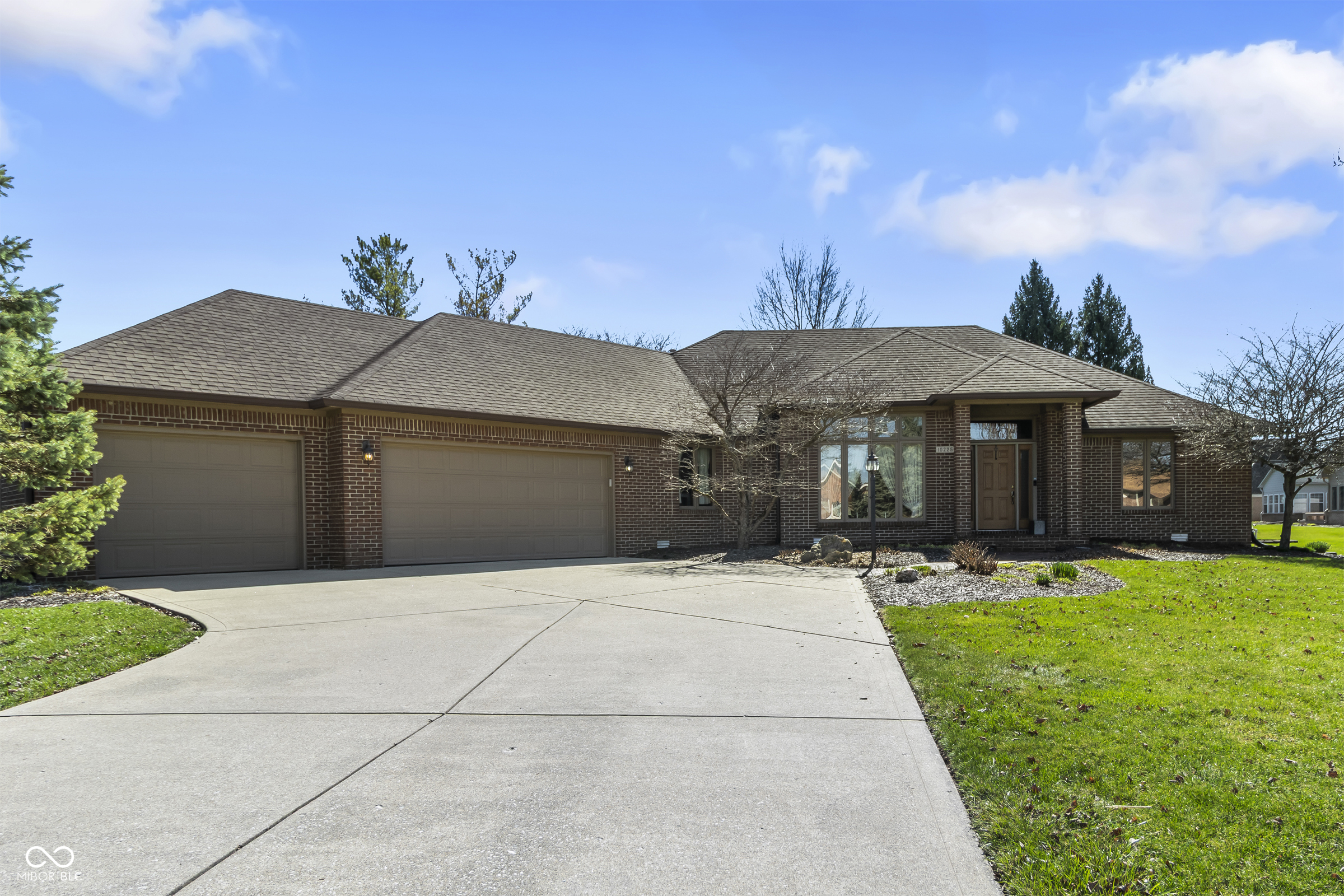 10225 Wayward Wind Drive