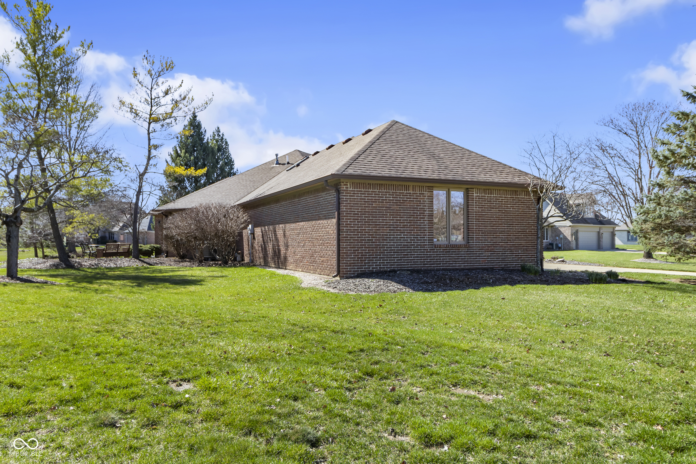 10225 Wayward Wind Drive