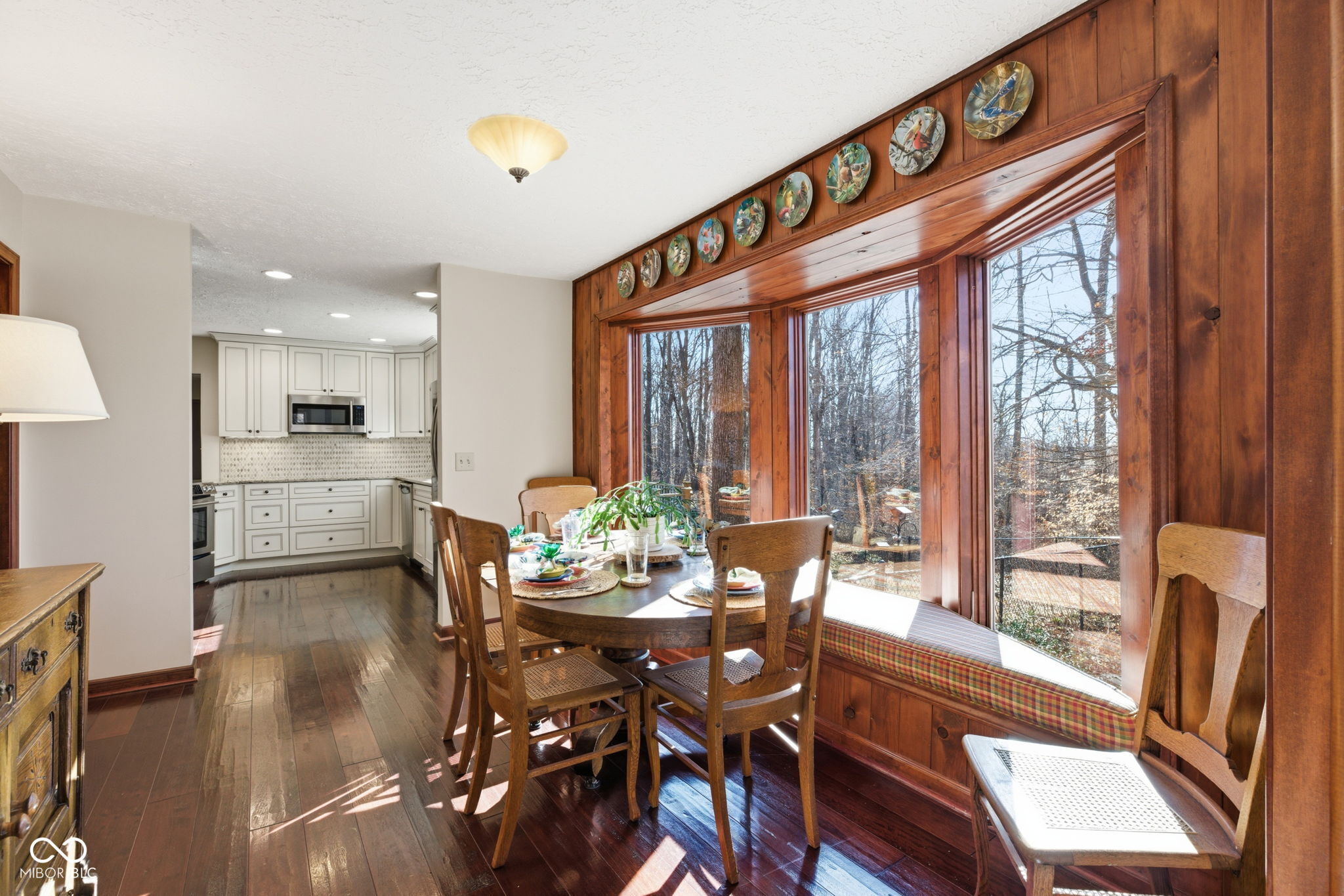 2903 W Carr Hill Road