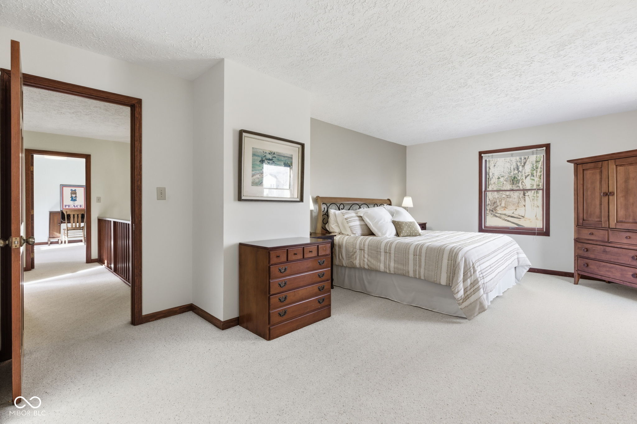 2903 W Carr Hill Road