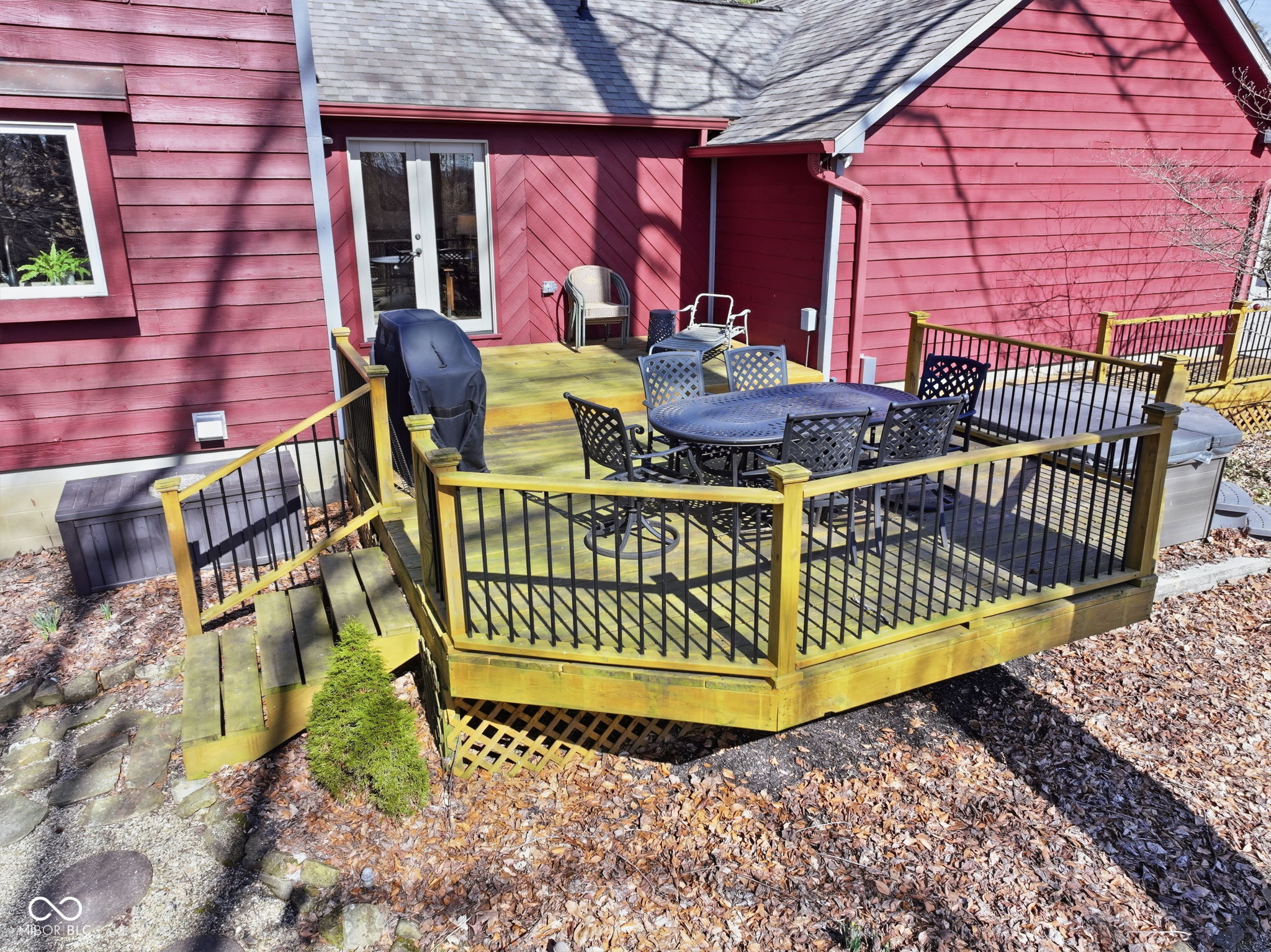 2903 W Carr Hill Road