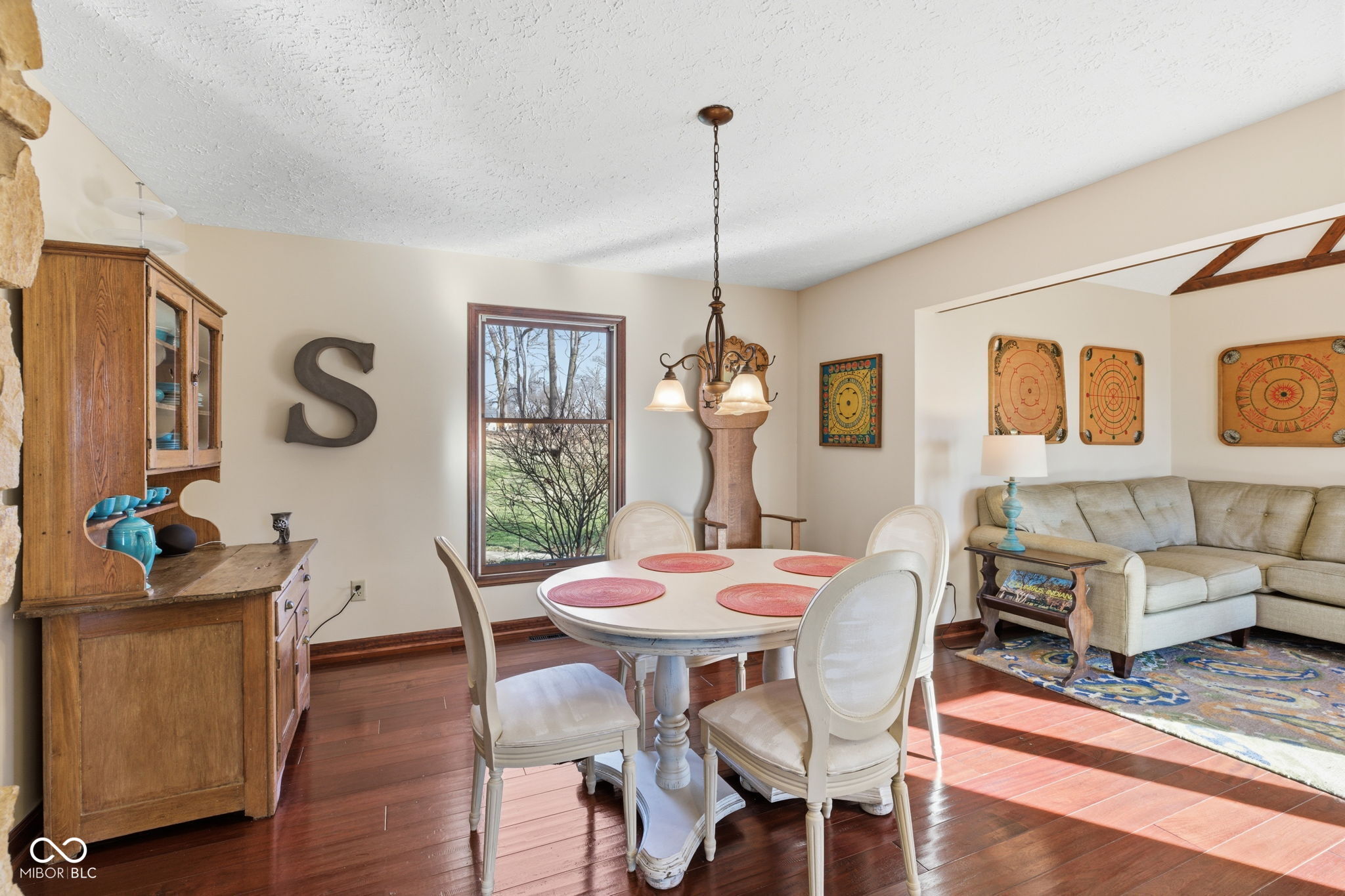 2903 W Carr Hill Road