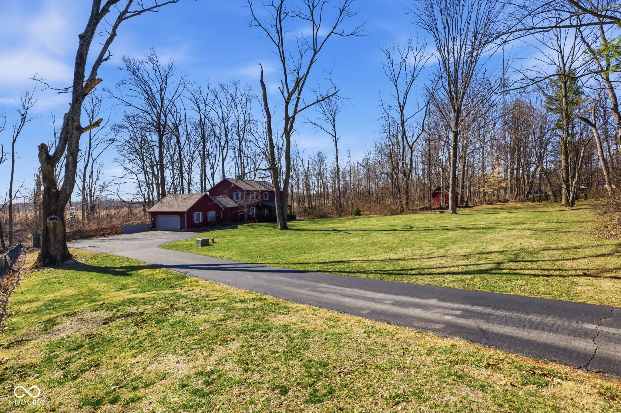 2903 W Carr Hill Road