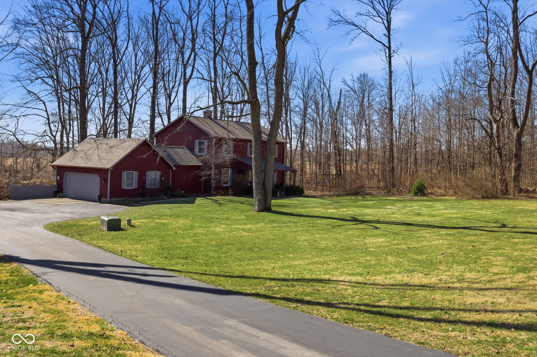 2903 W Carr Hill Road