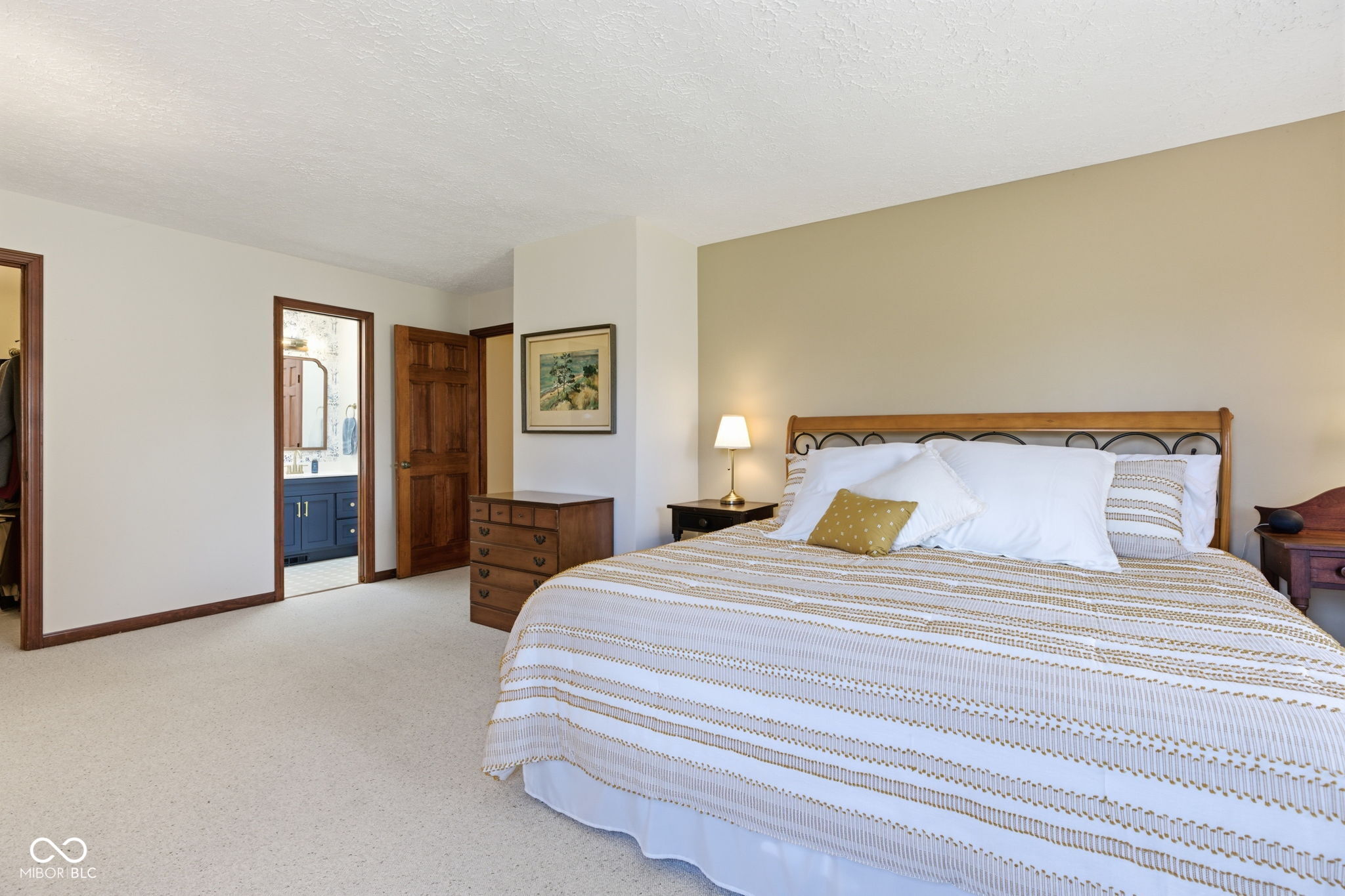 2903 W Carr Hill Road