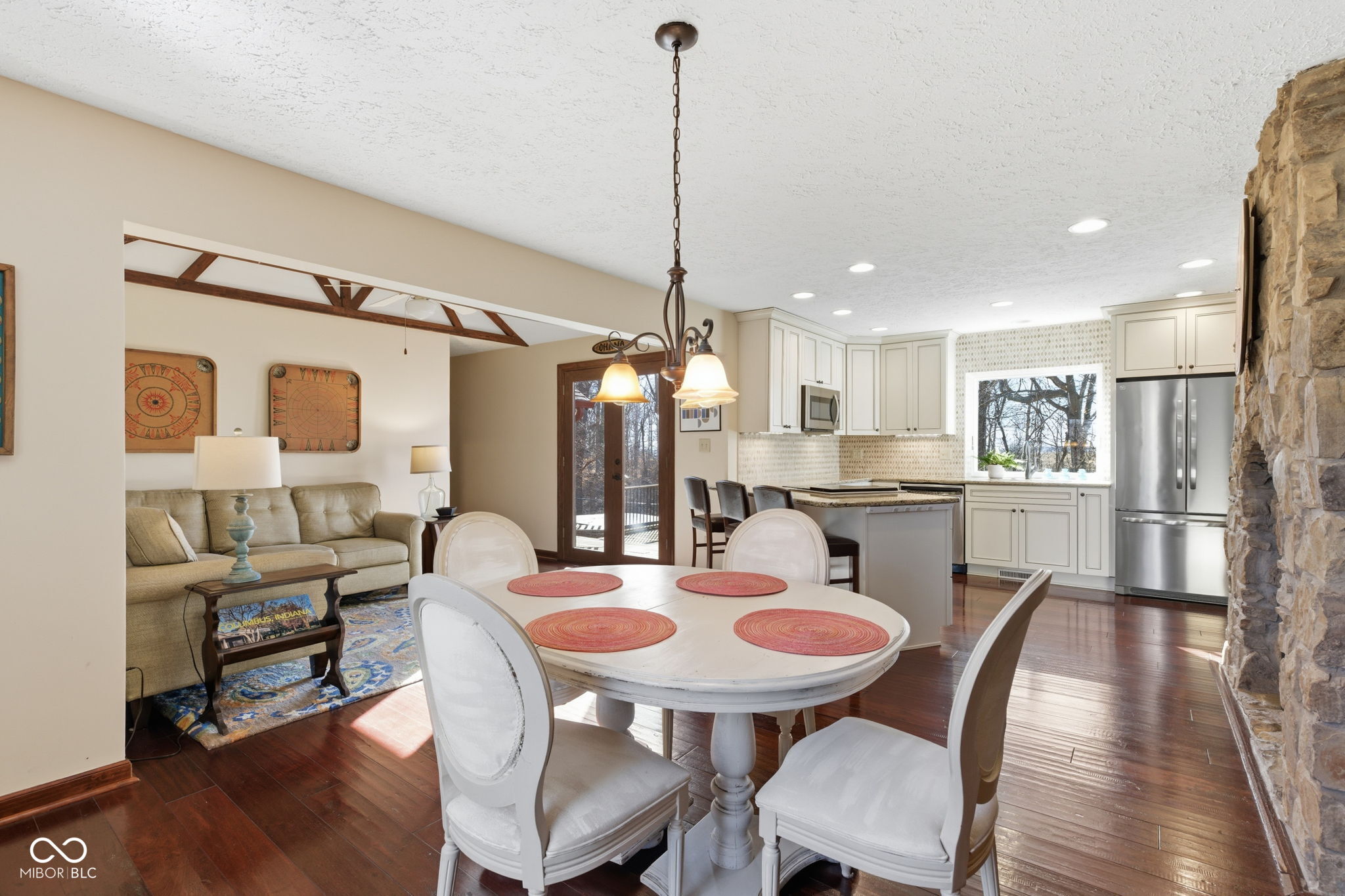 2903 W Carr Hill Road