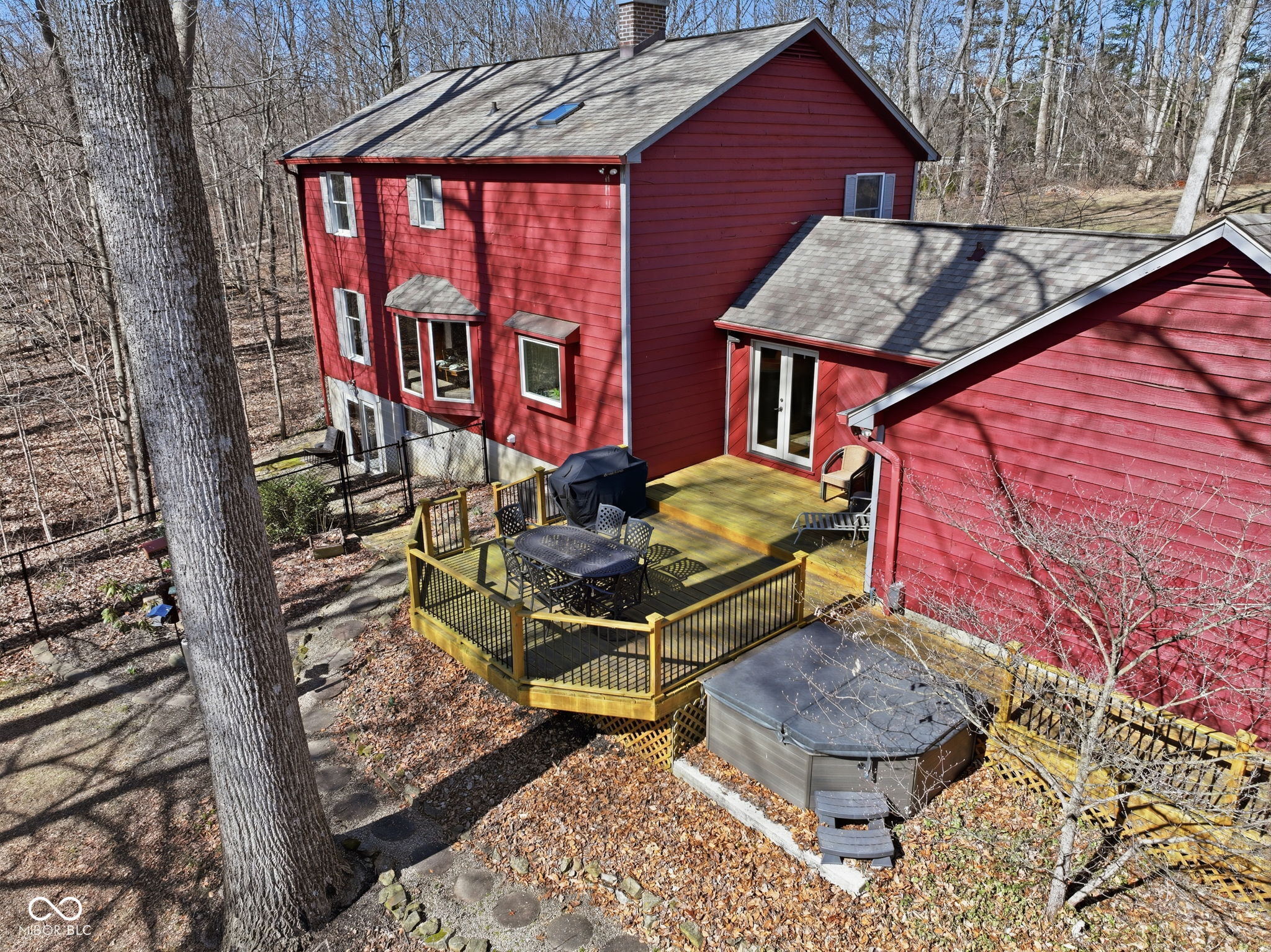 2903 W Carr Hill Road