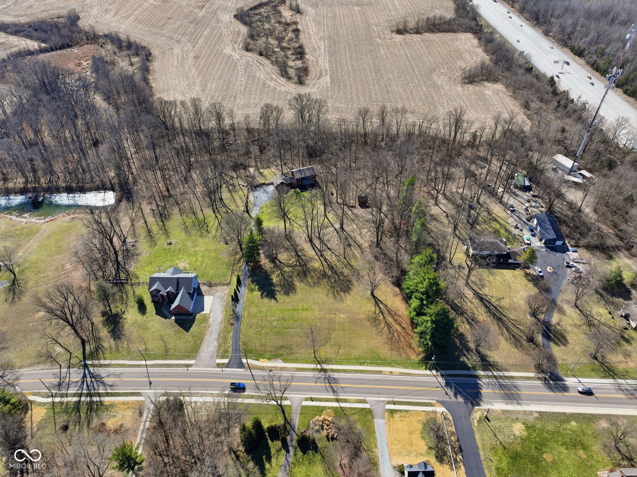 2903 W Carr Hill Road