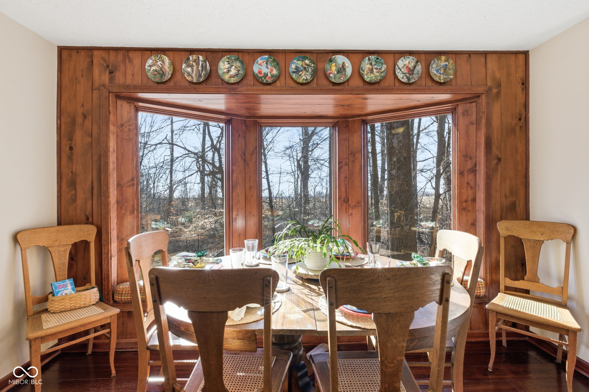 2903 W Carr Hill Road