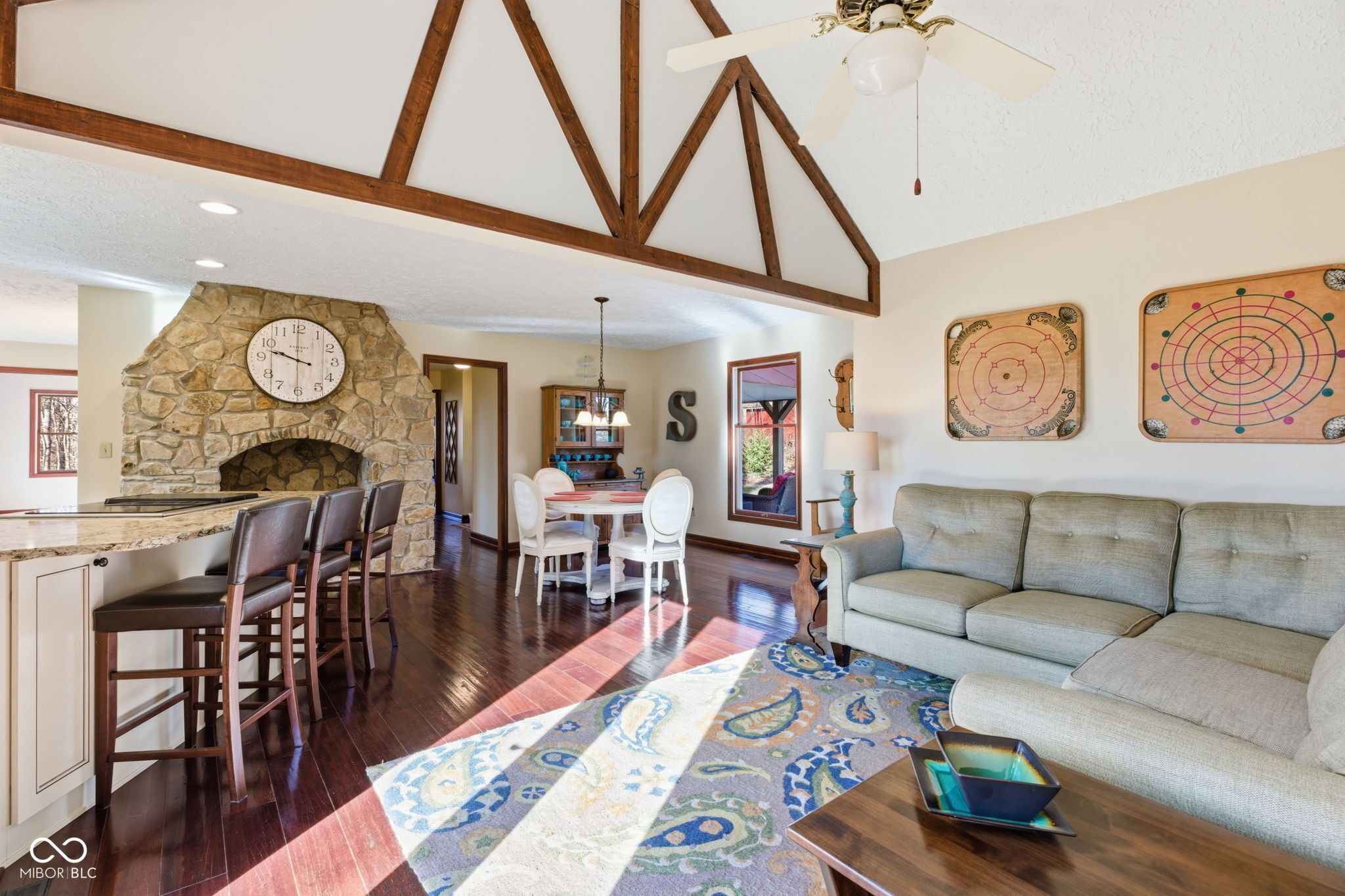 2903 W Carr Hill Road