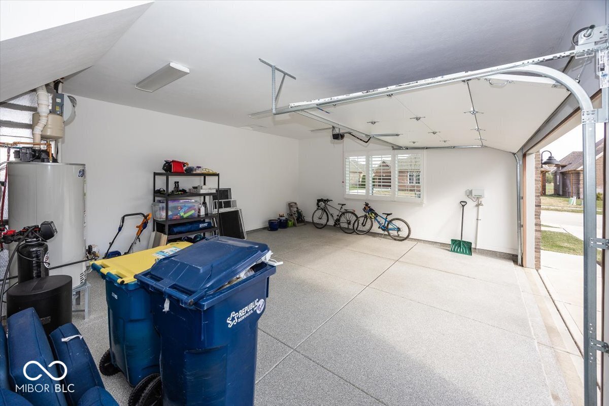 4305 Prairie Falcon Drive