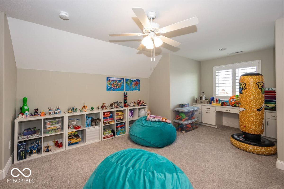 4305 Prairie Falcon Drive