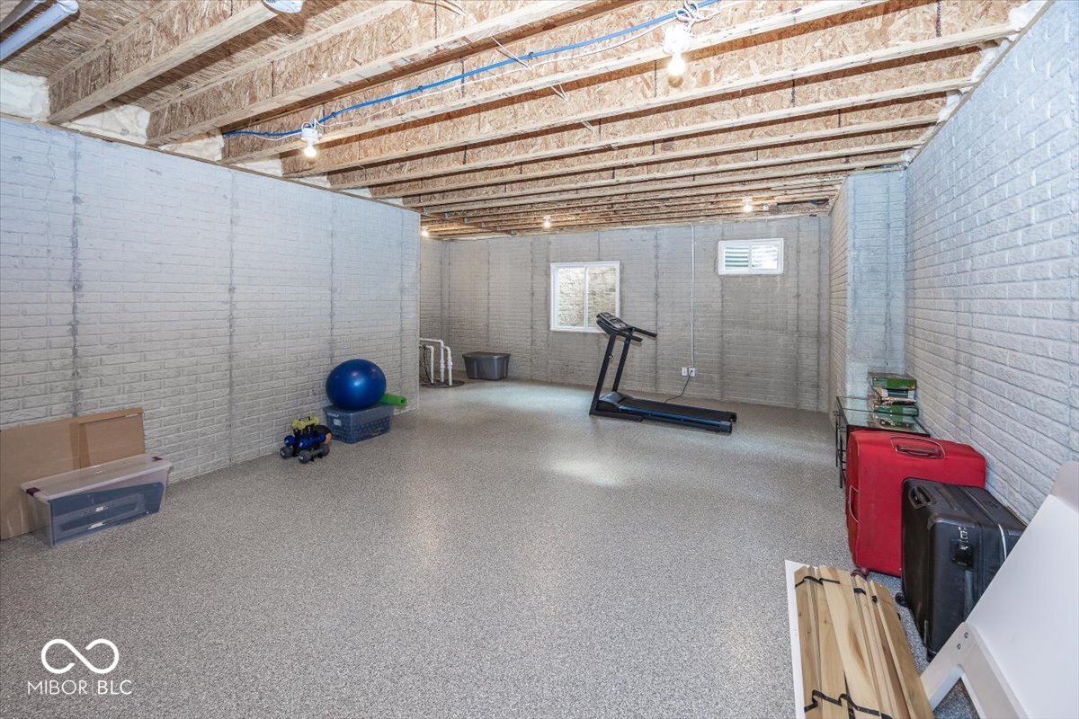 4305 Prairie Falcon Drive