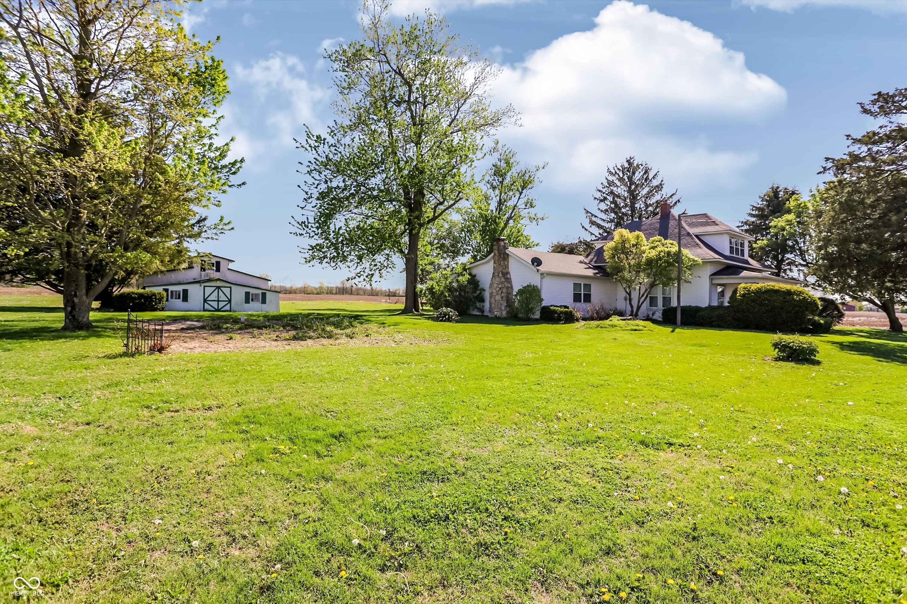 10719 E State Road 38