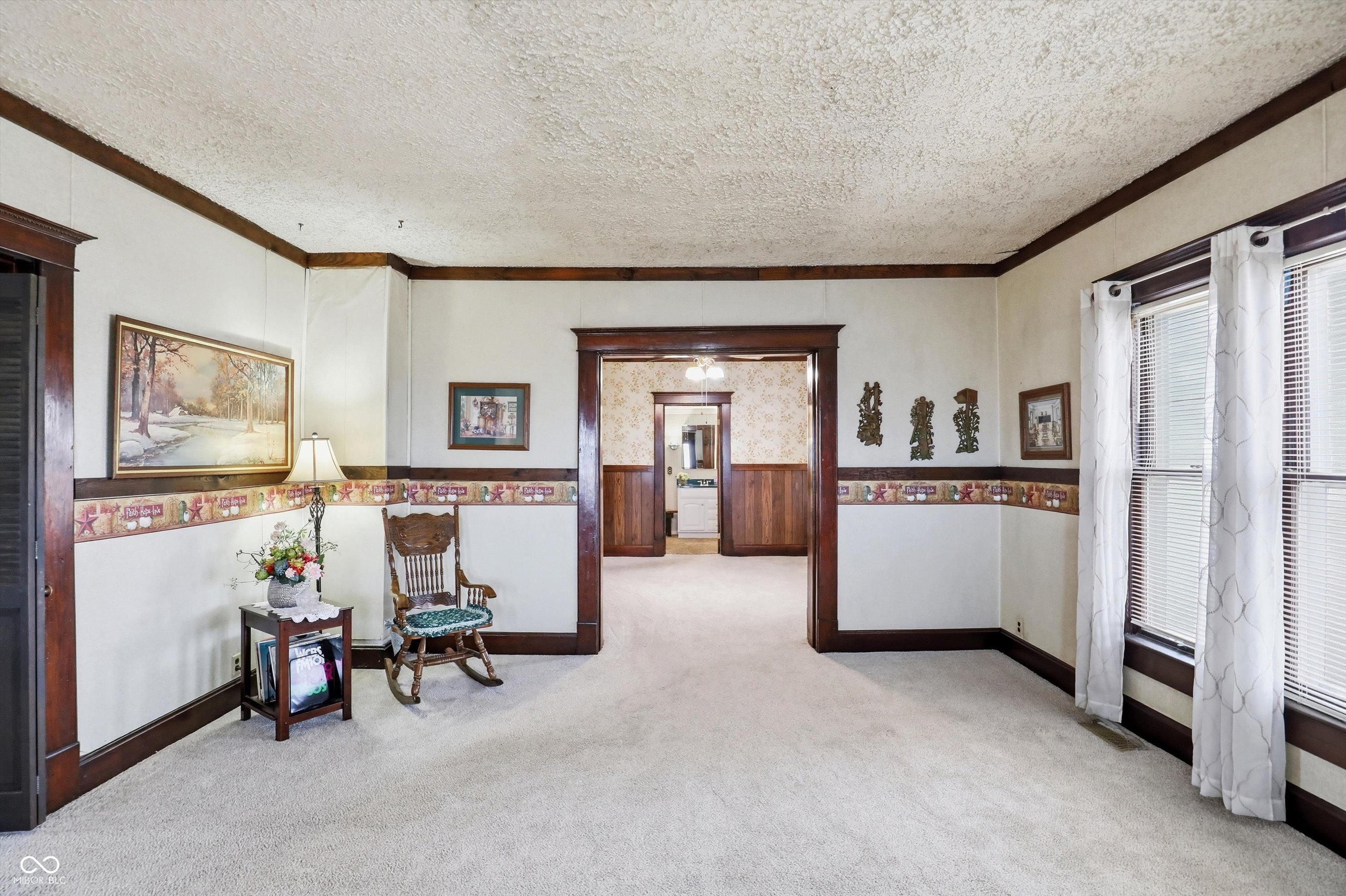 10719 E State Road 38