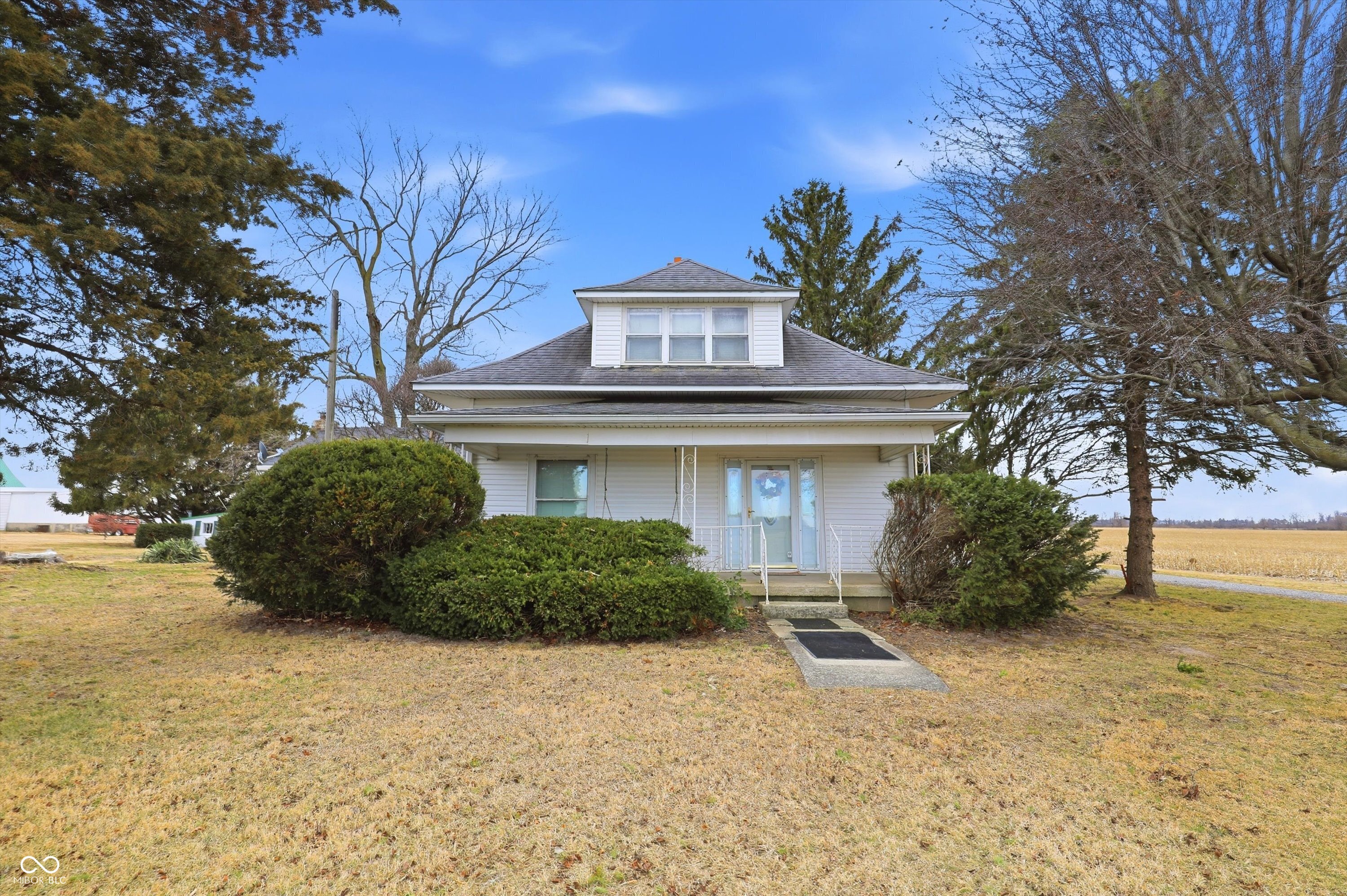 10719 E State Road 38