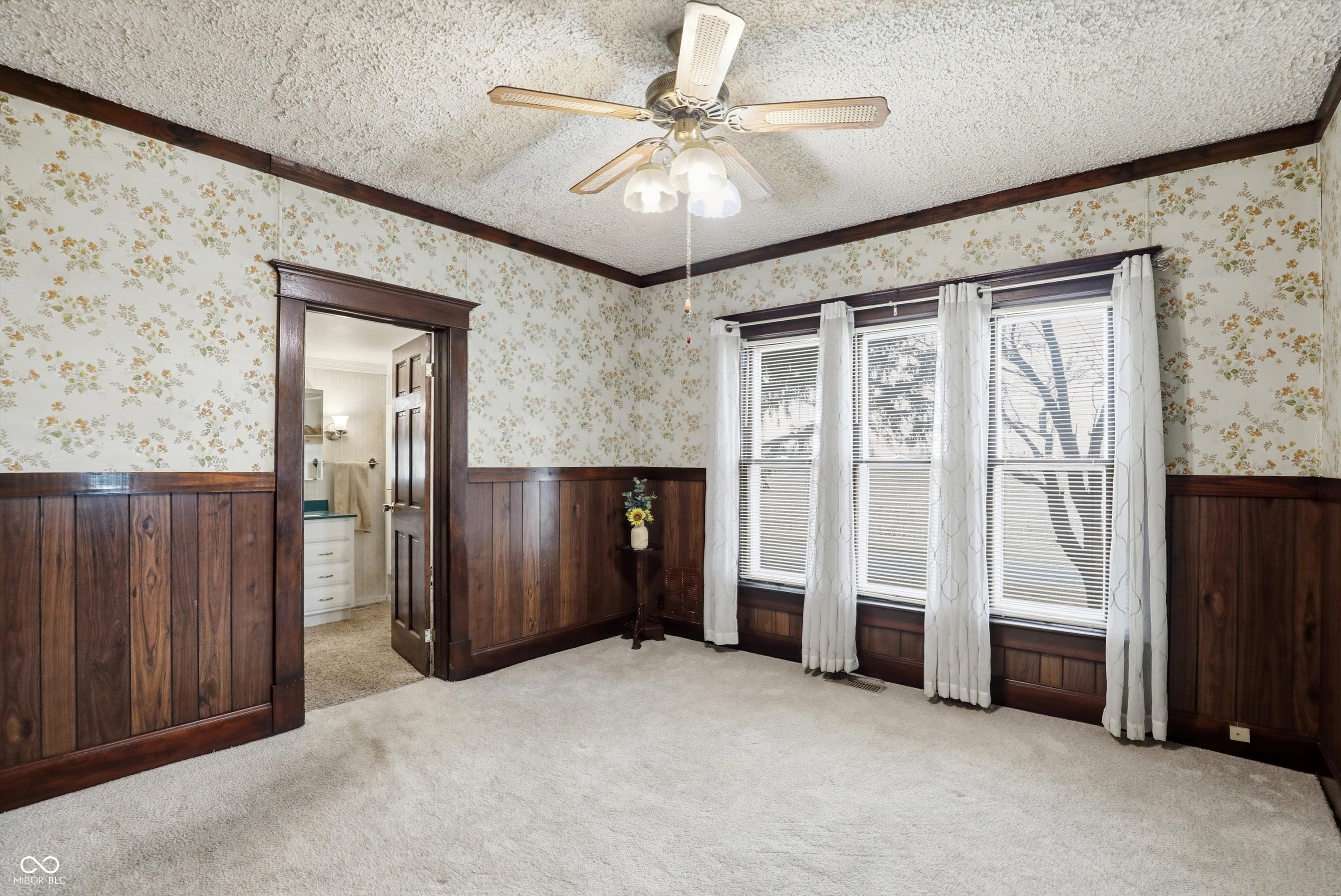 10719 E State Road 38