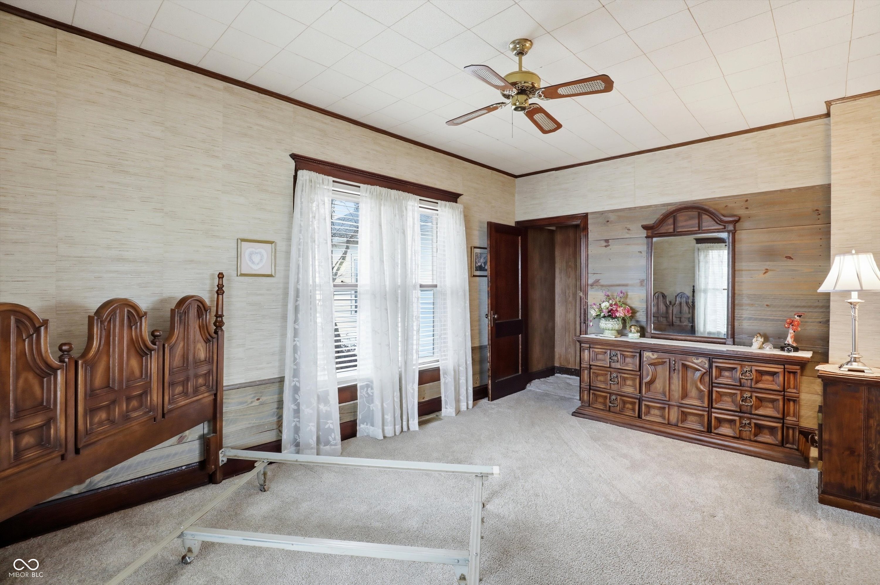 10719 E State Road 38