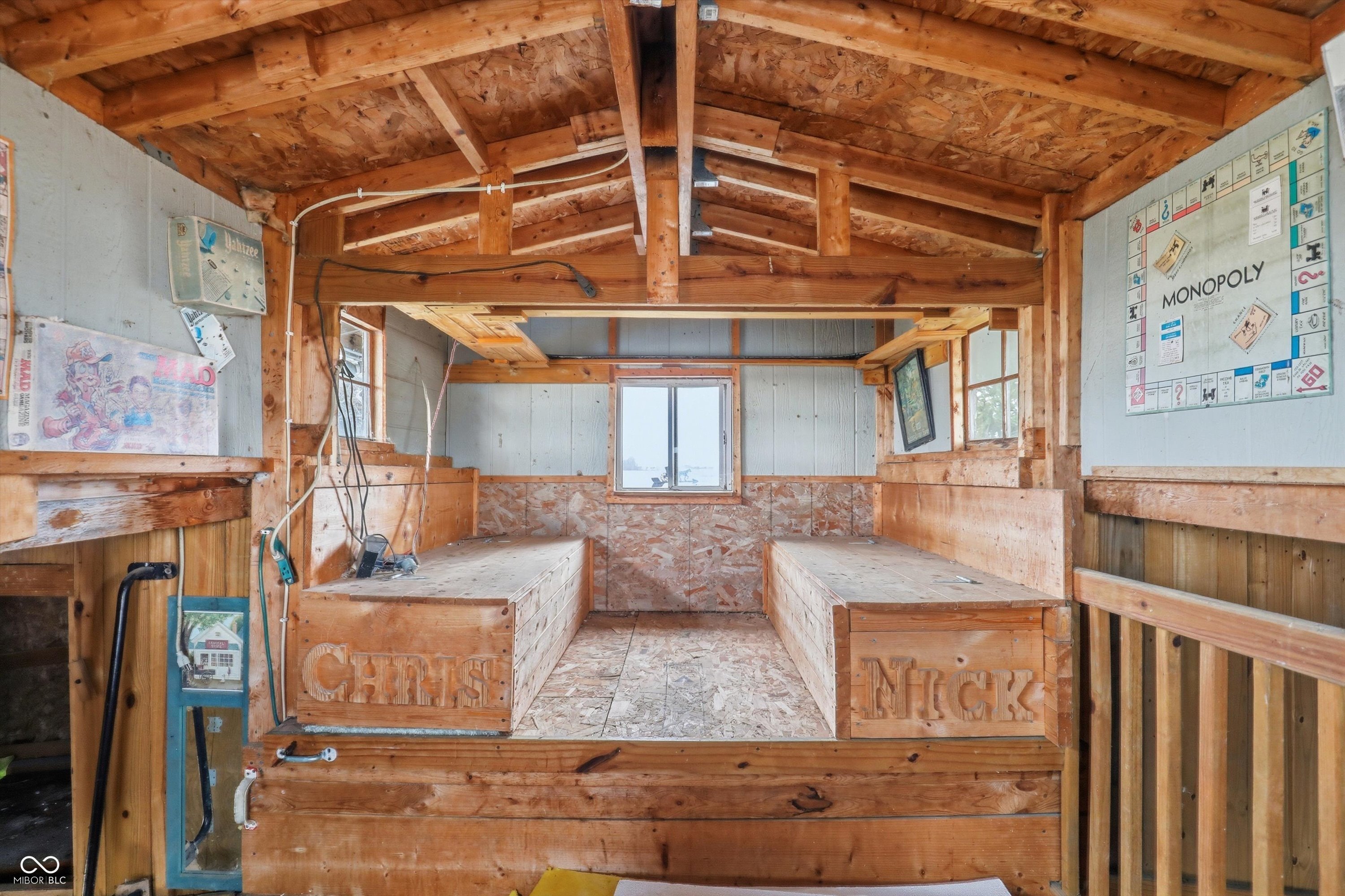 10719 E State Road 38