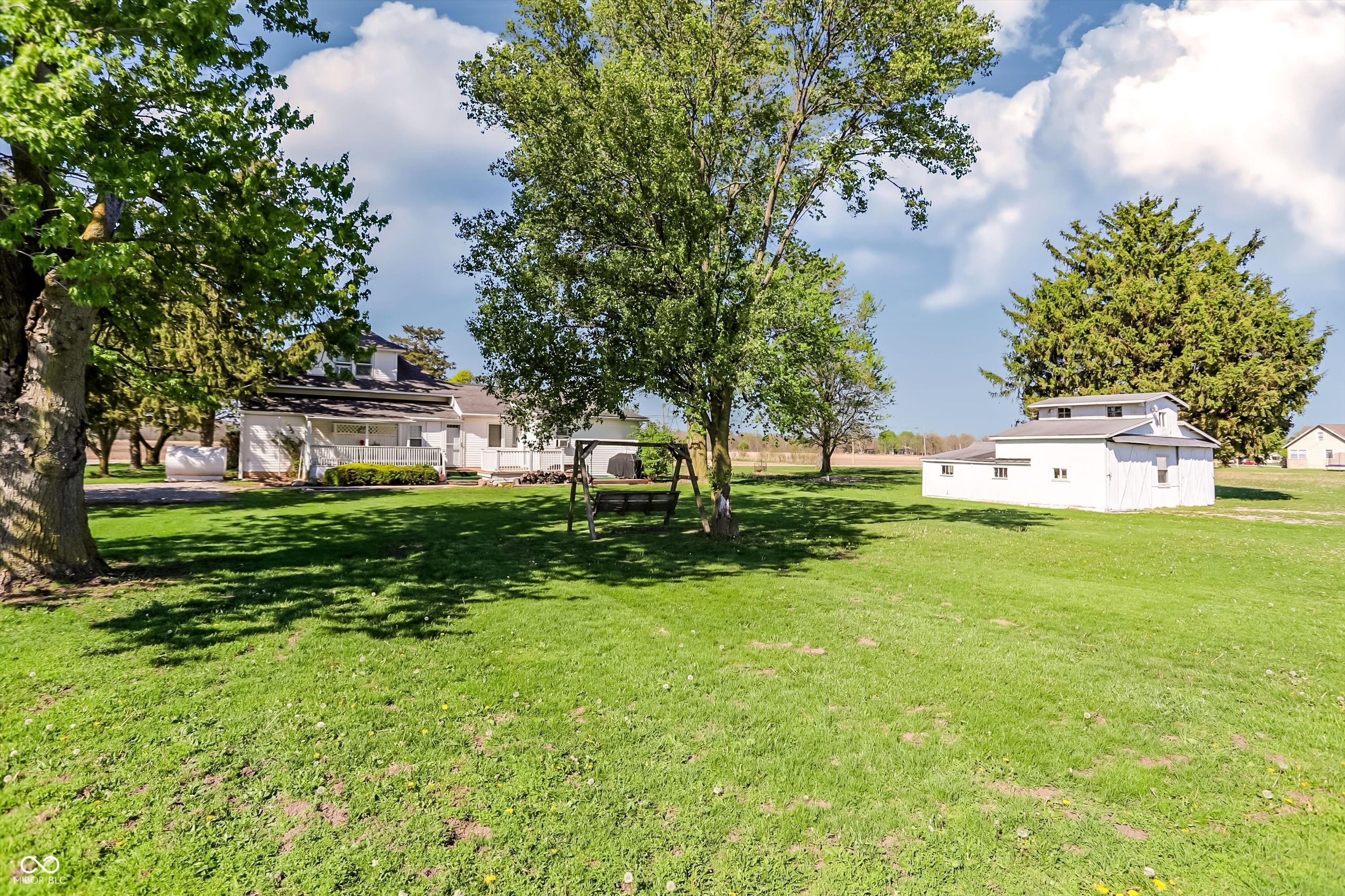 10719 E State Road 38