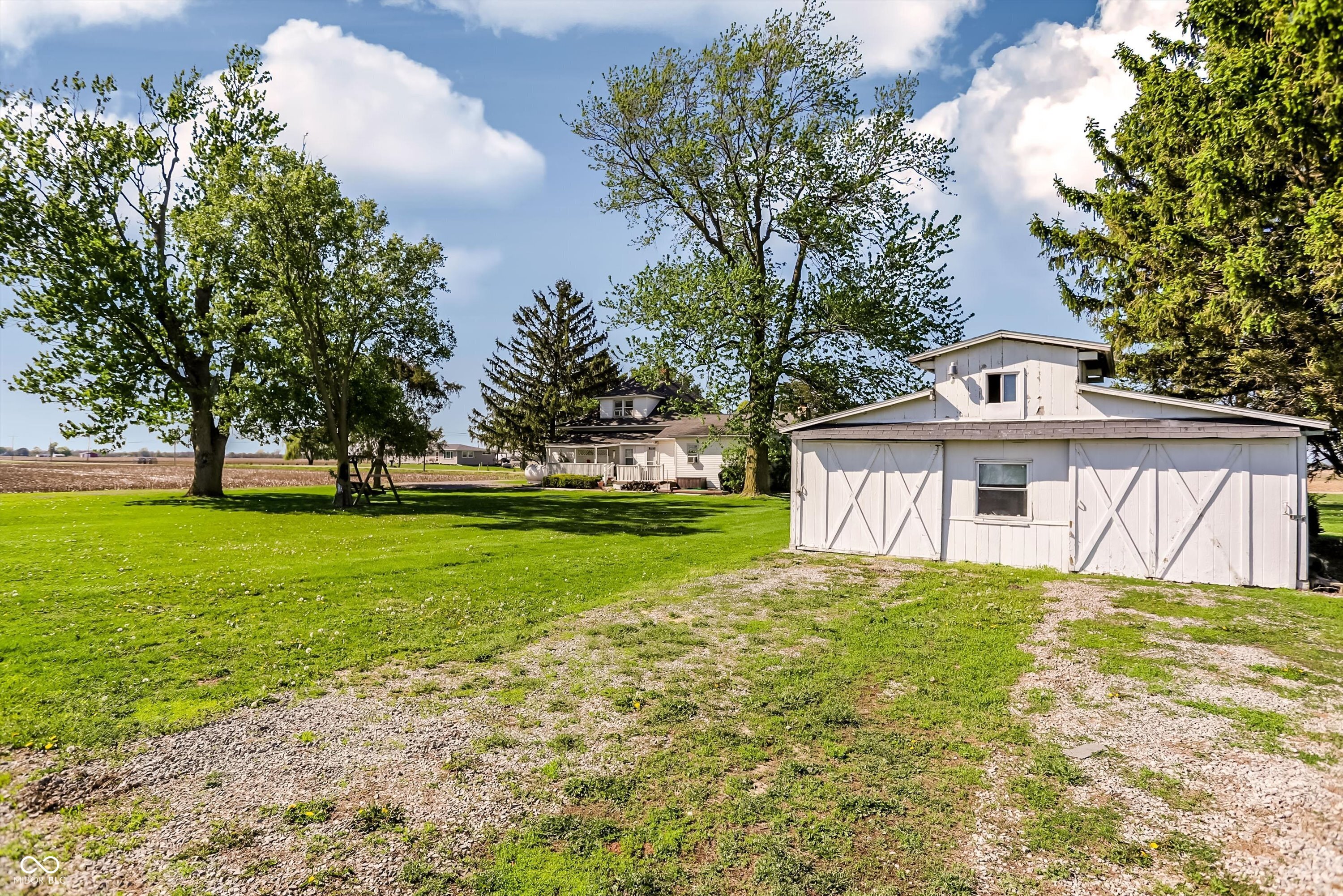 10719 E State Road 38