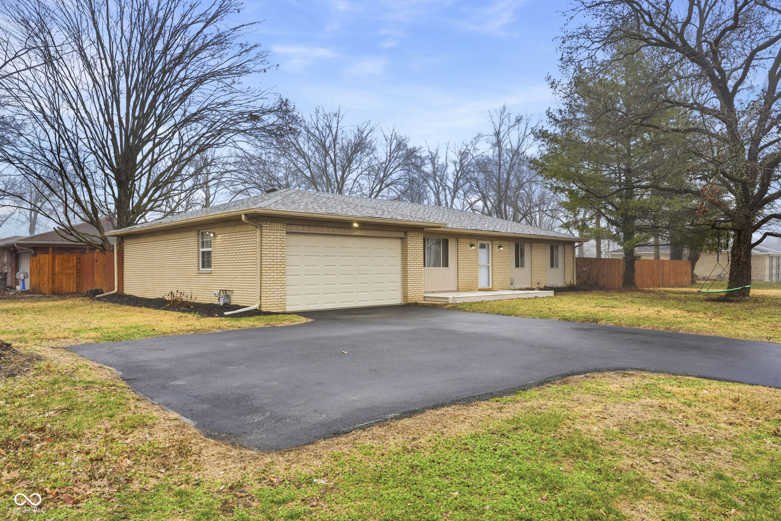 1208 W 79th Street