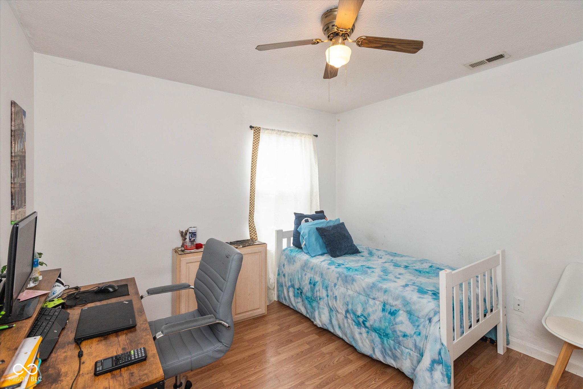 5527 Forest Ridge Court