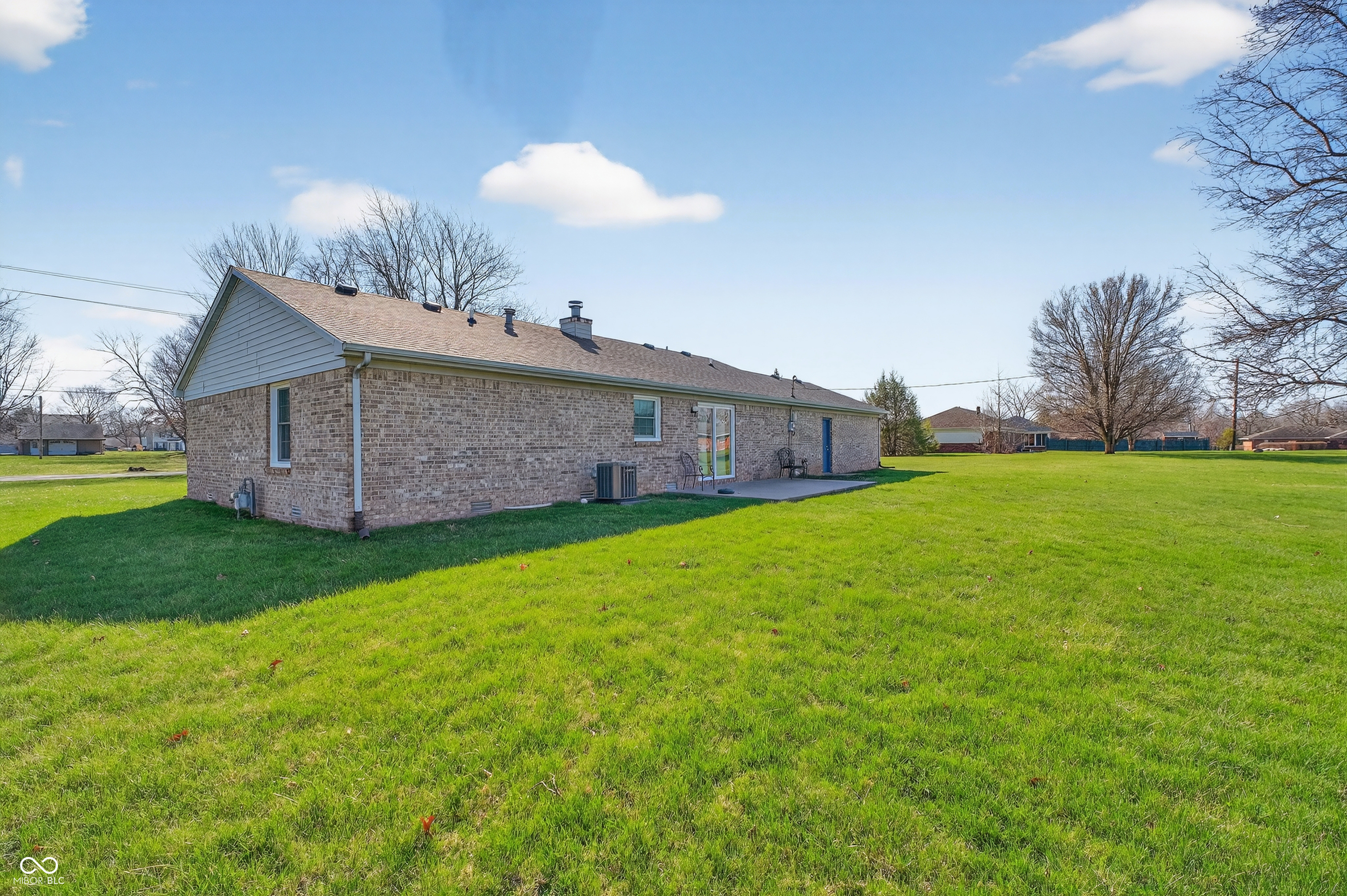 1111 S Rangeline Road