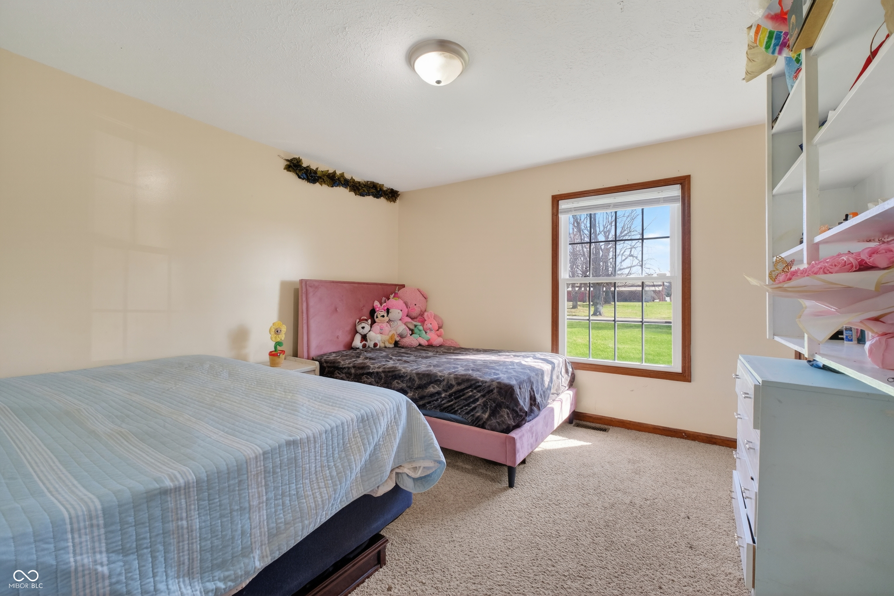 1111 S Rangeline Road