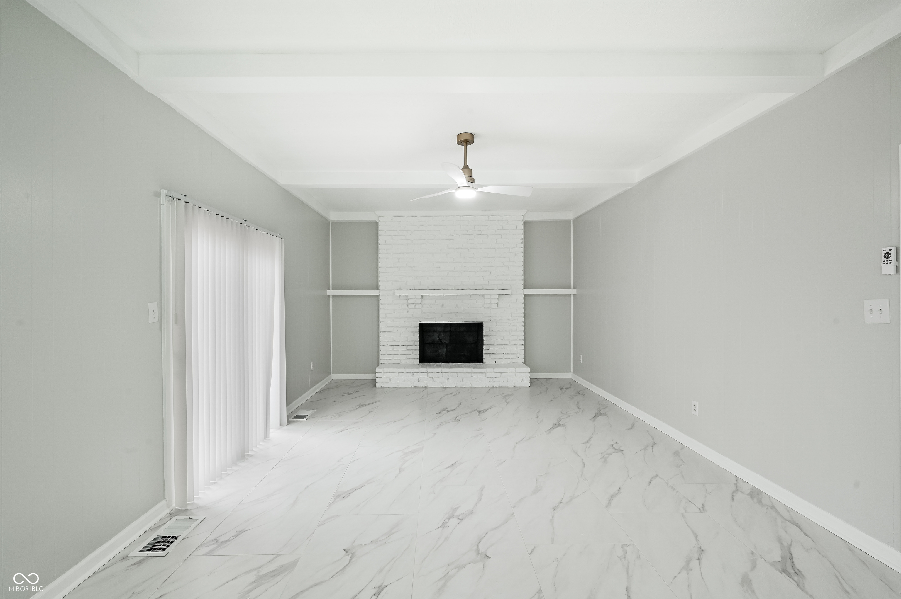 7527 E Raymond Street