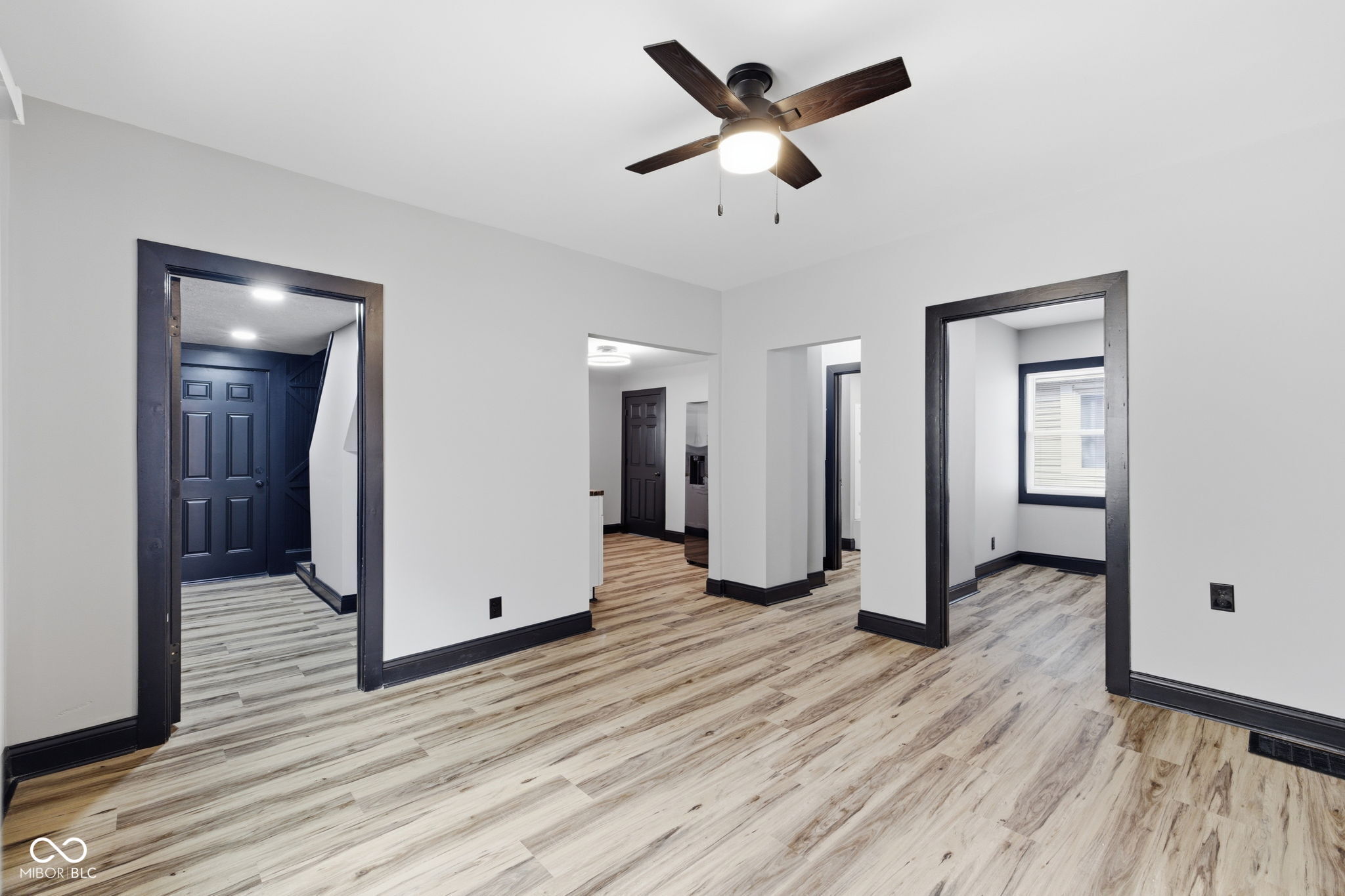 1114 N Mount Street