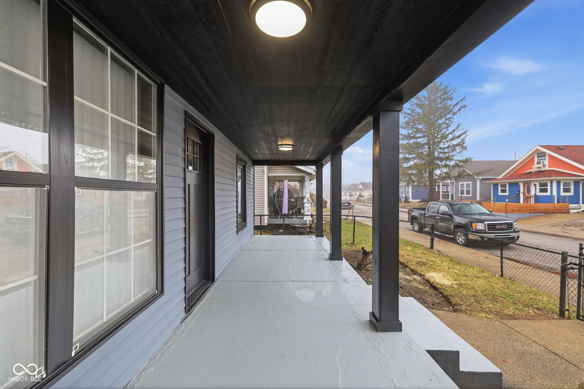 1114 N Mount Street