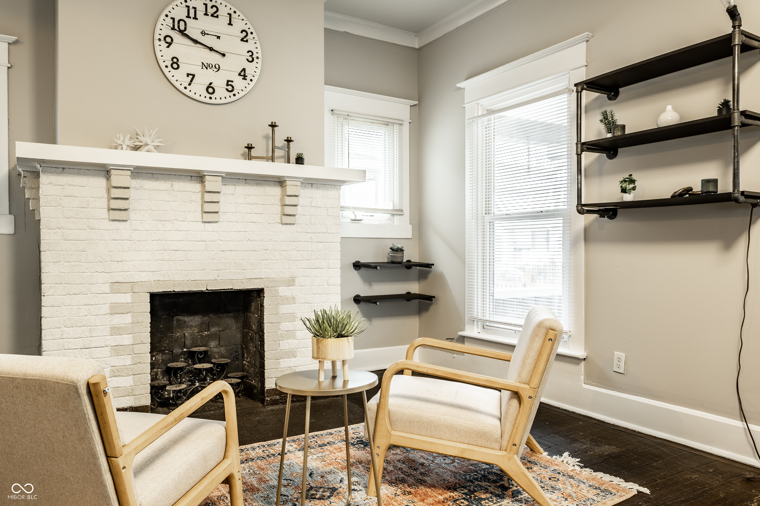 2910 N Delaware Street