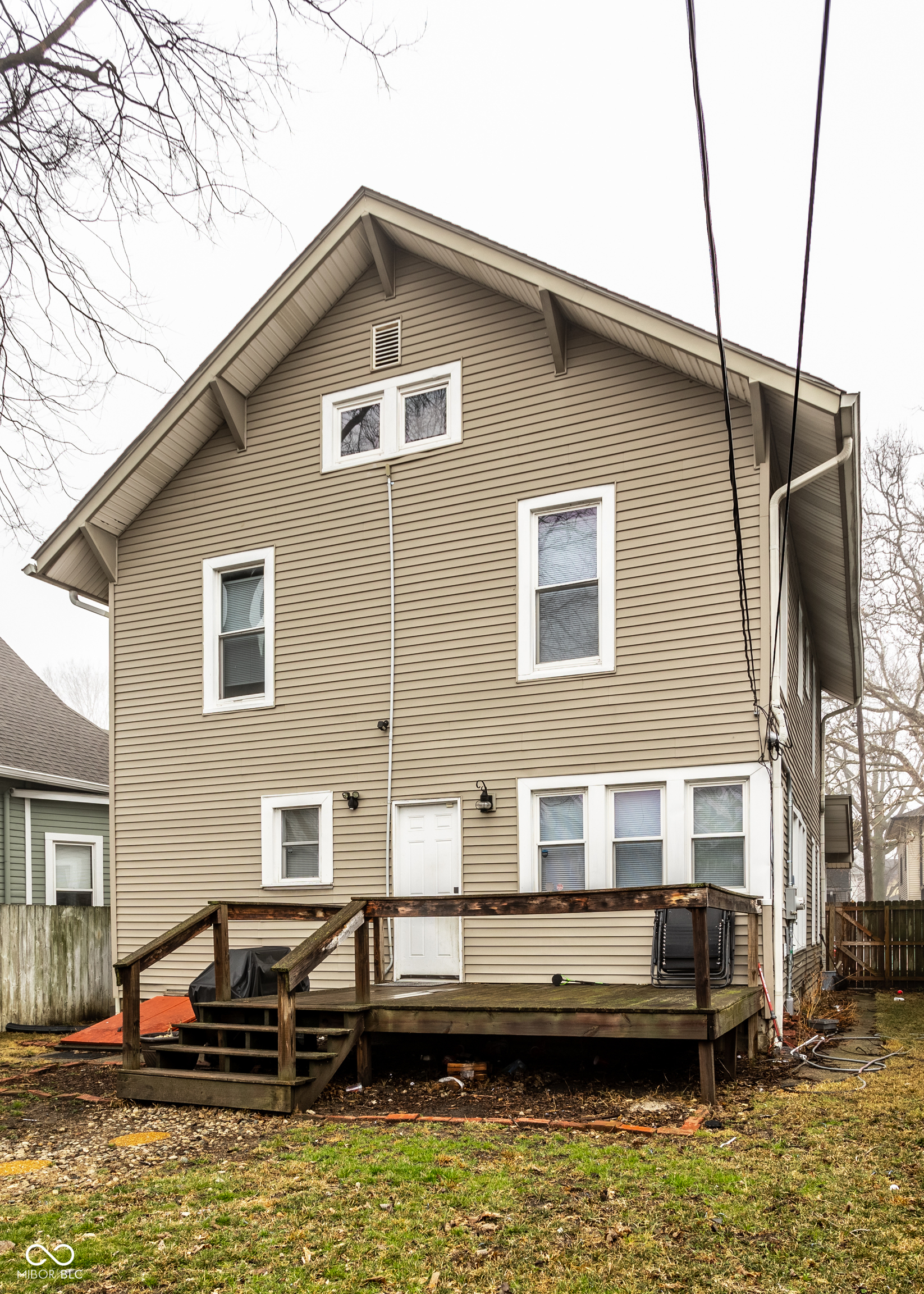 2910 N Delaware Street