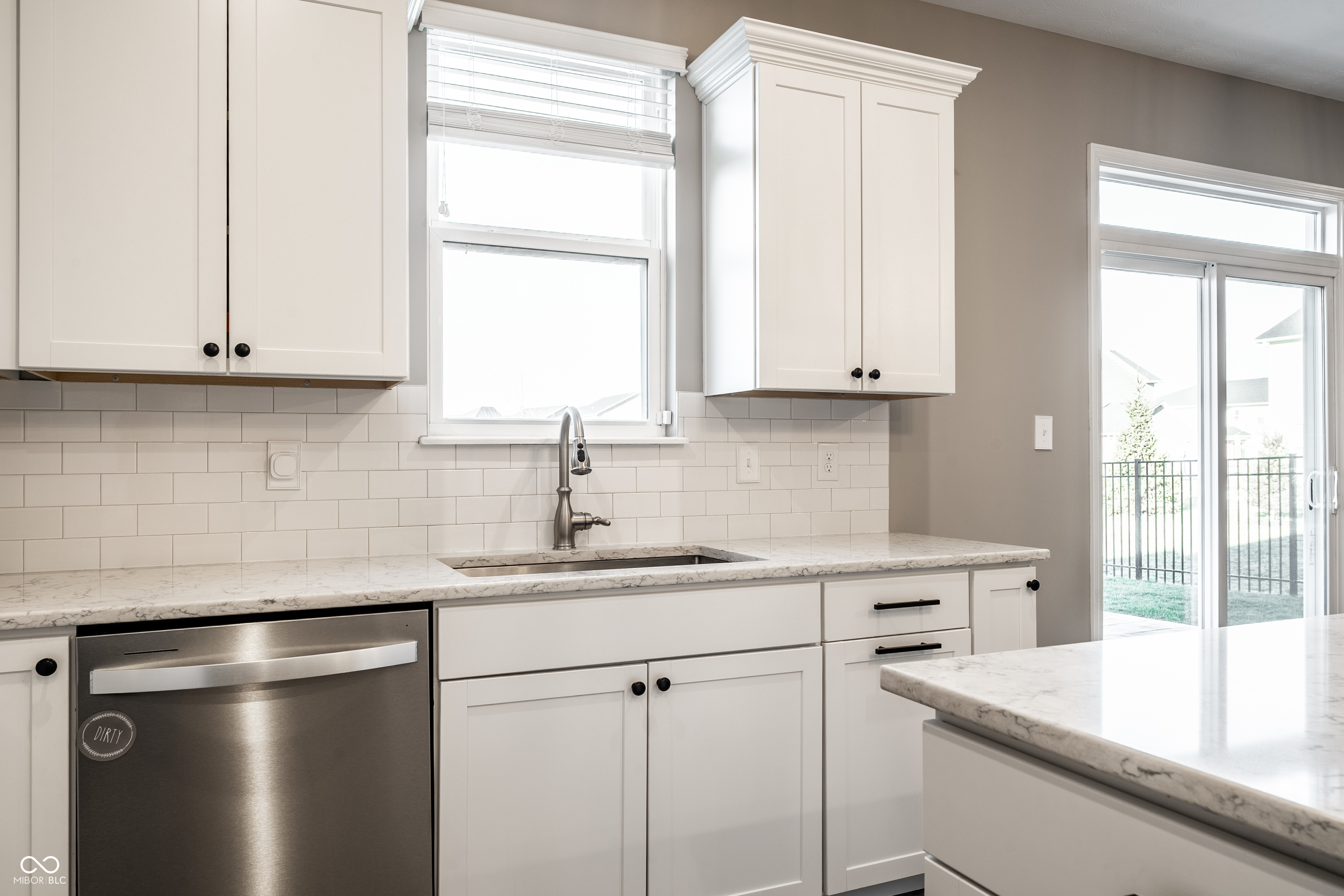 15802 Turntable Court