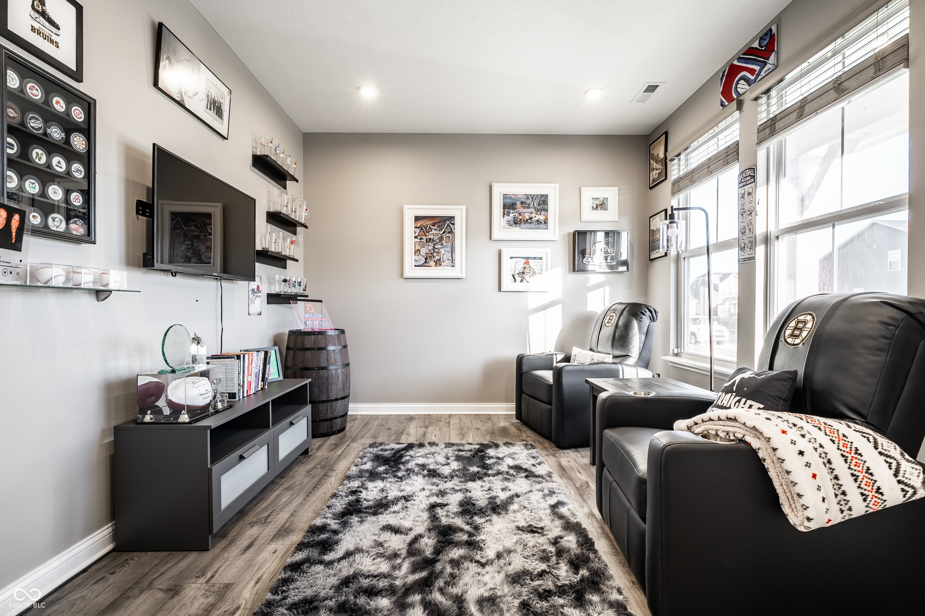 15802 Turntable Court