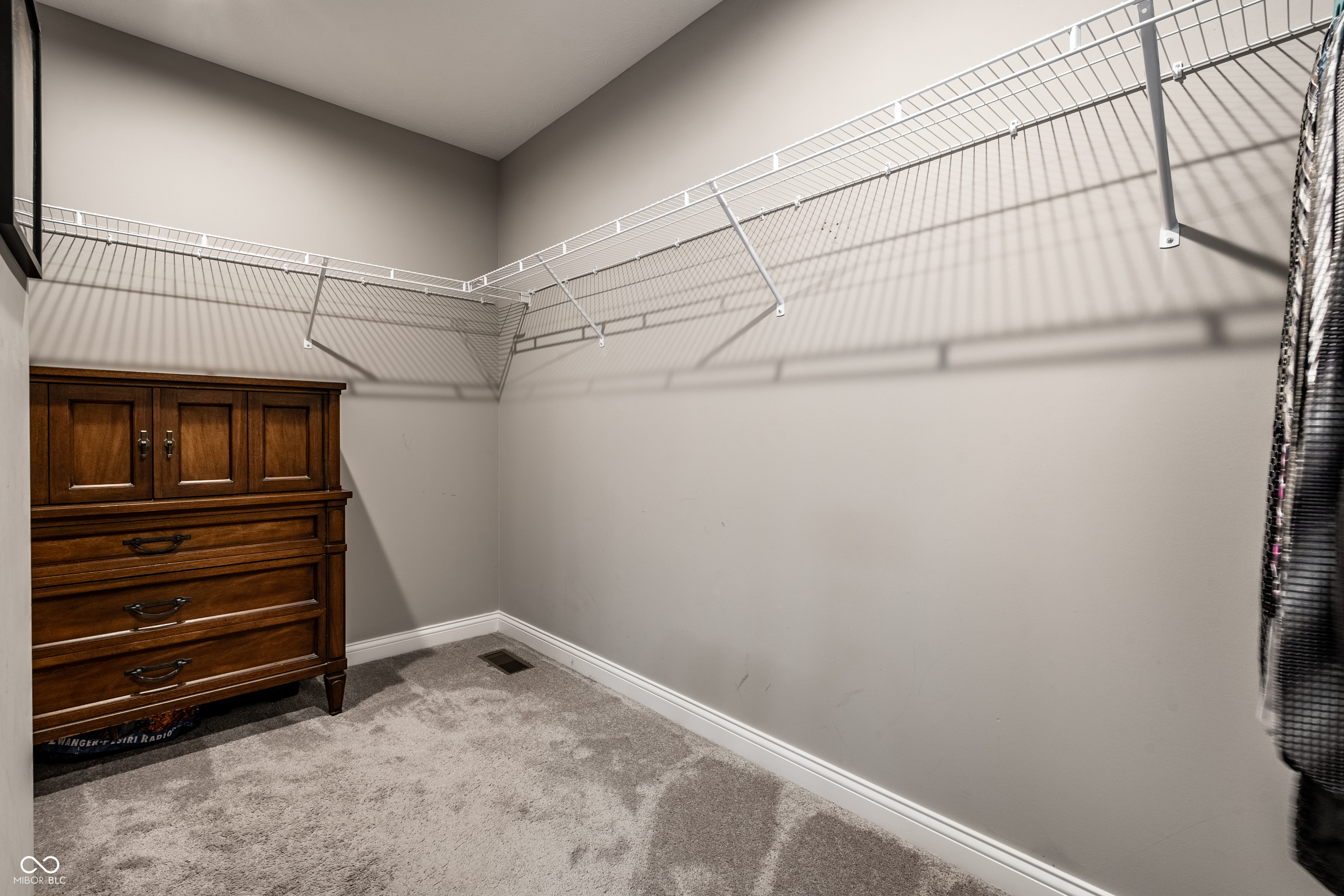 15802 Turntable Court