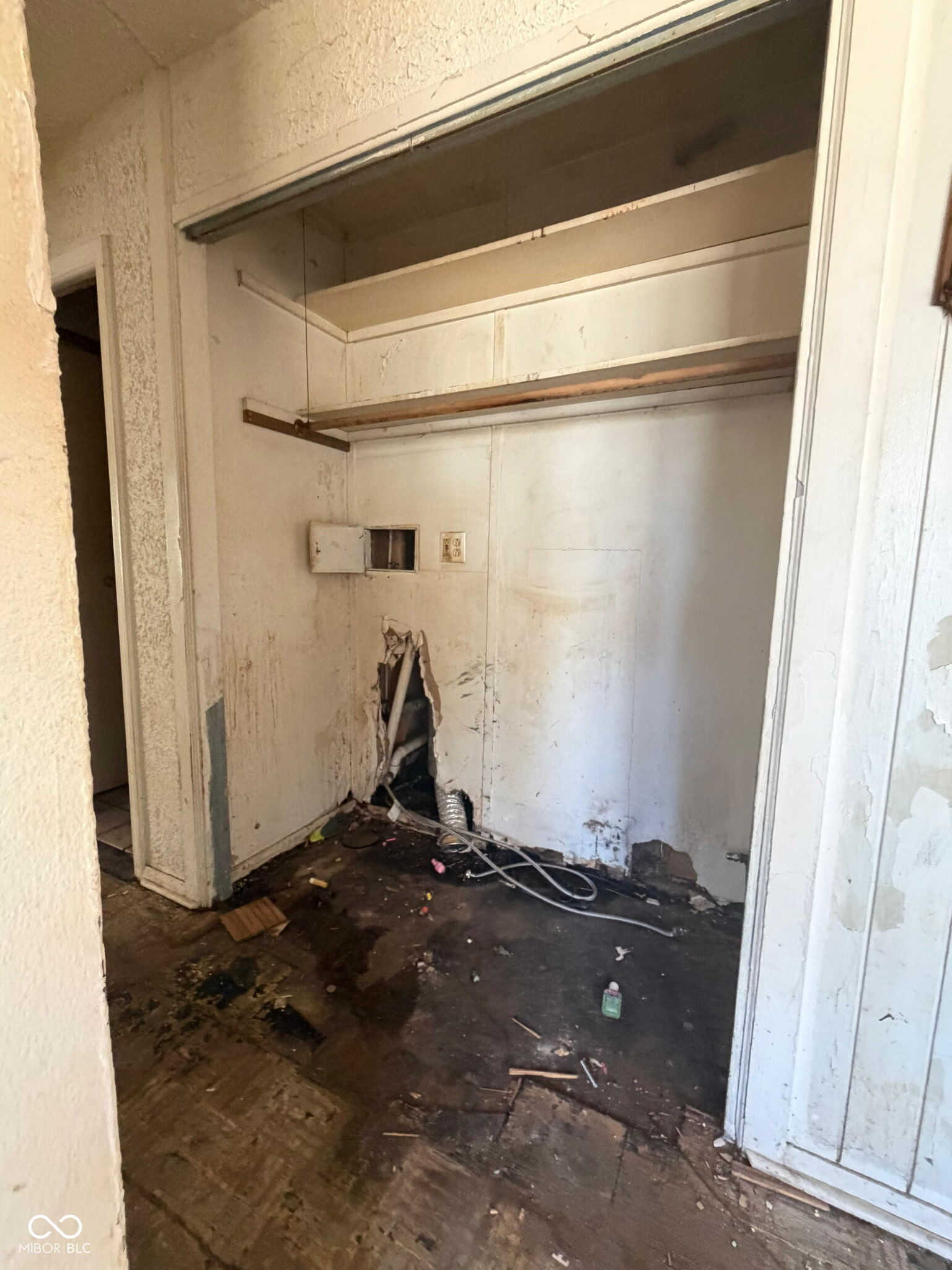 3114 Eagledale Drive