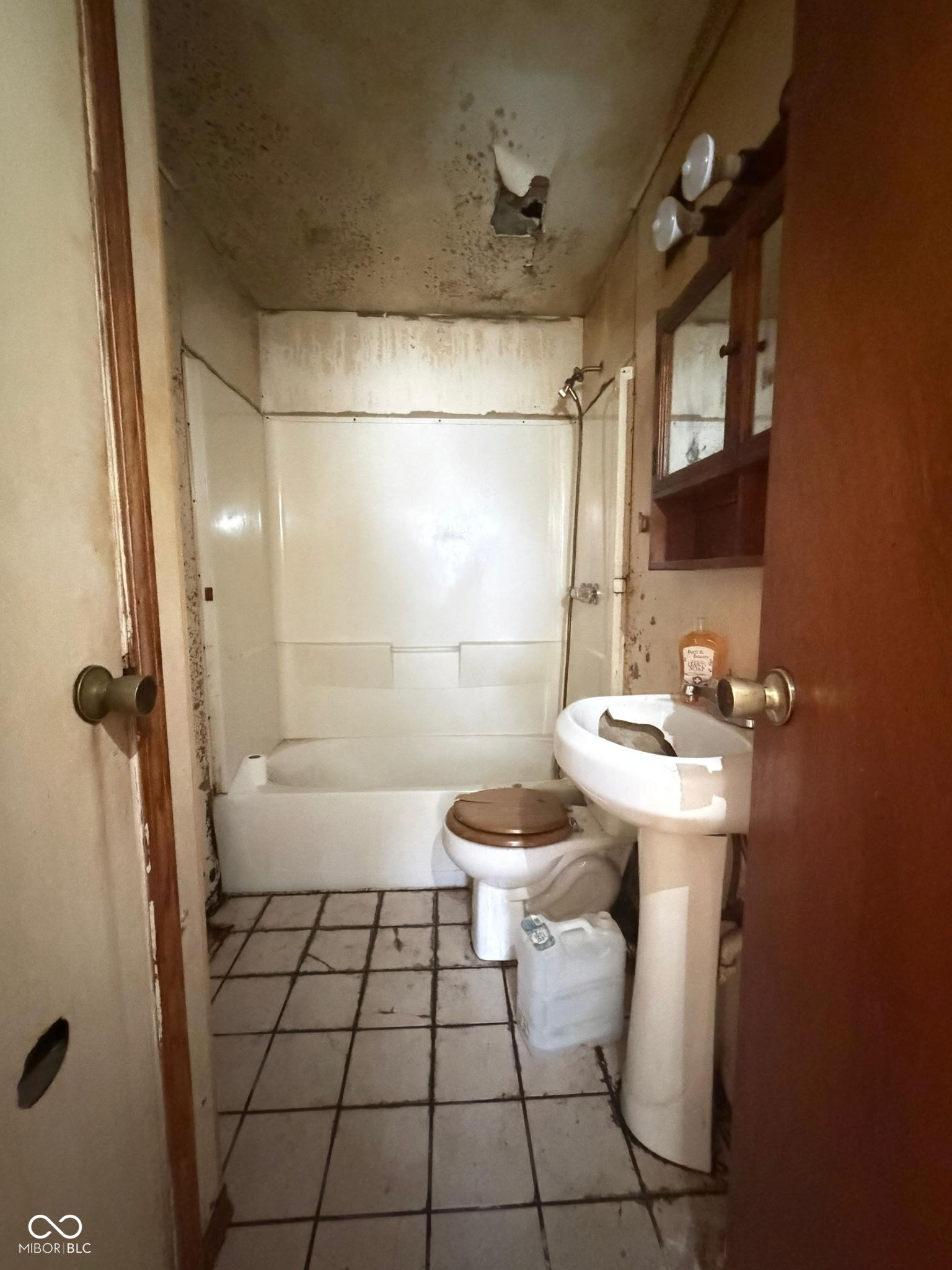 3114 Eagledale Drive