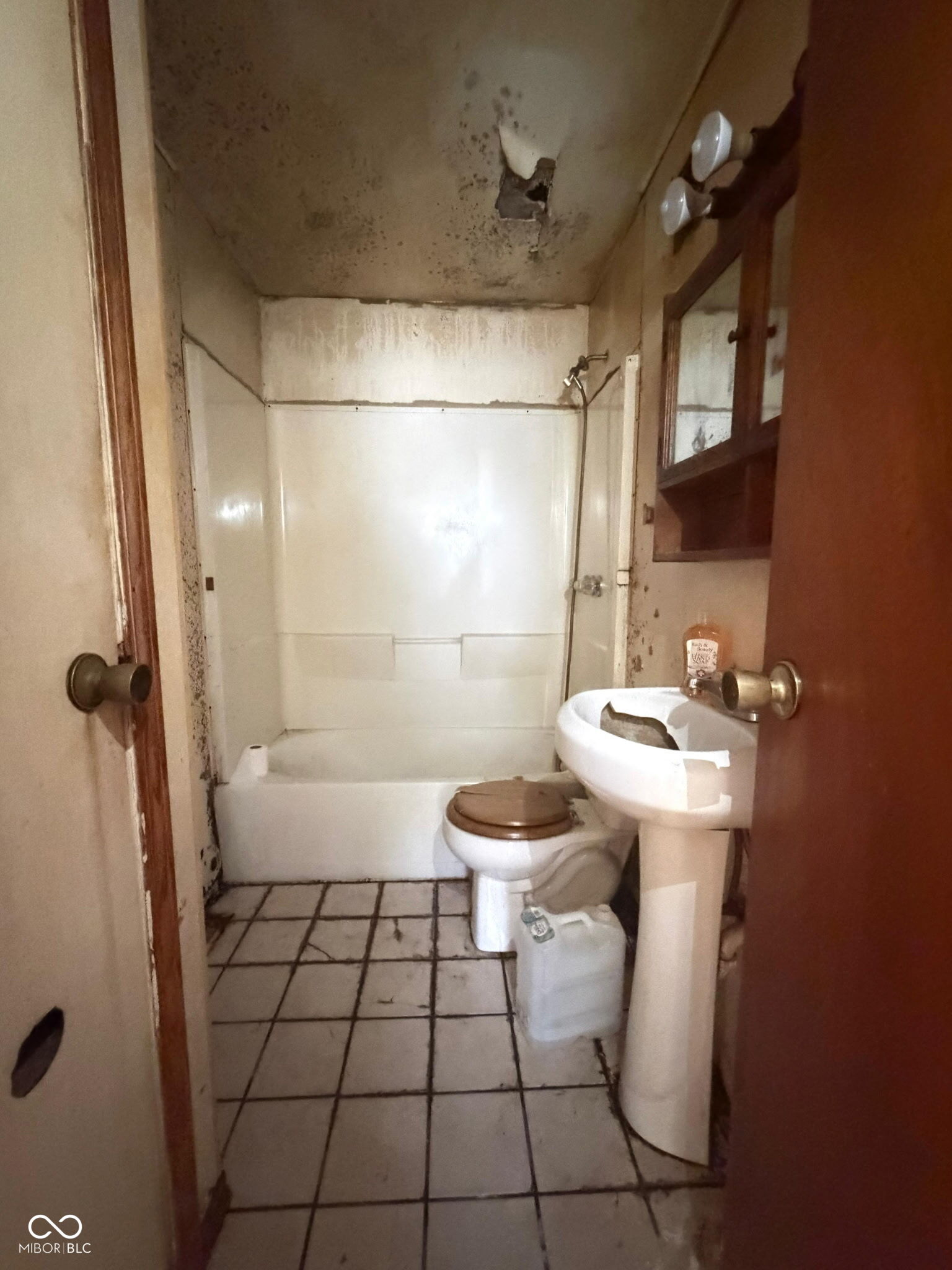 3114 Eagledale Drive