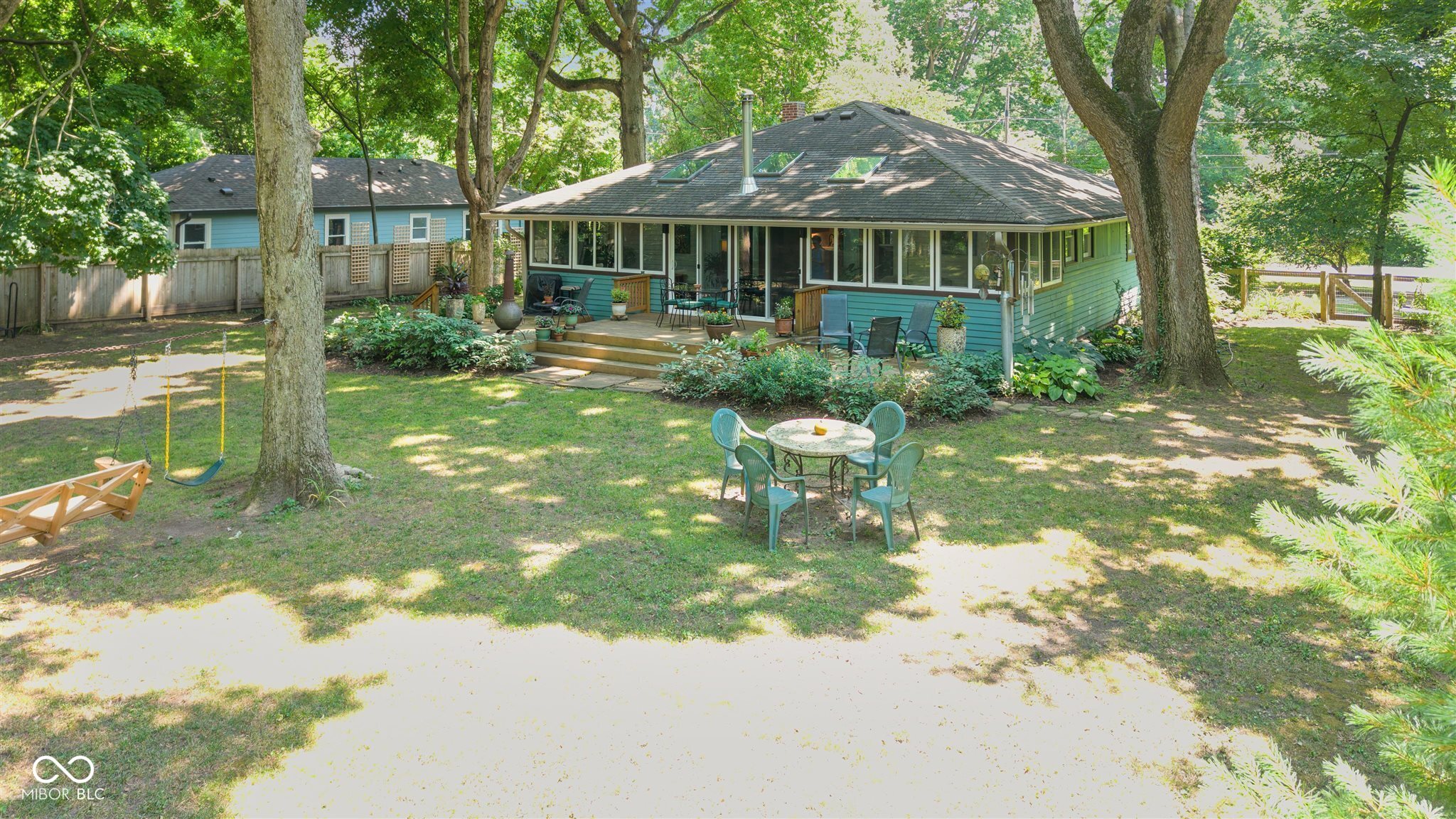 820 W 54th Street