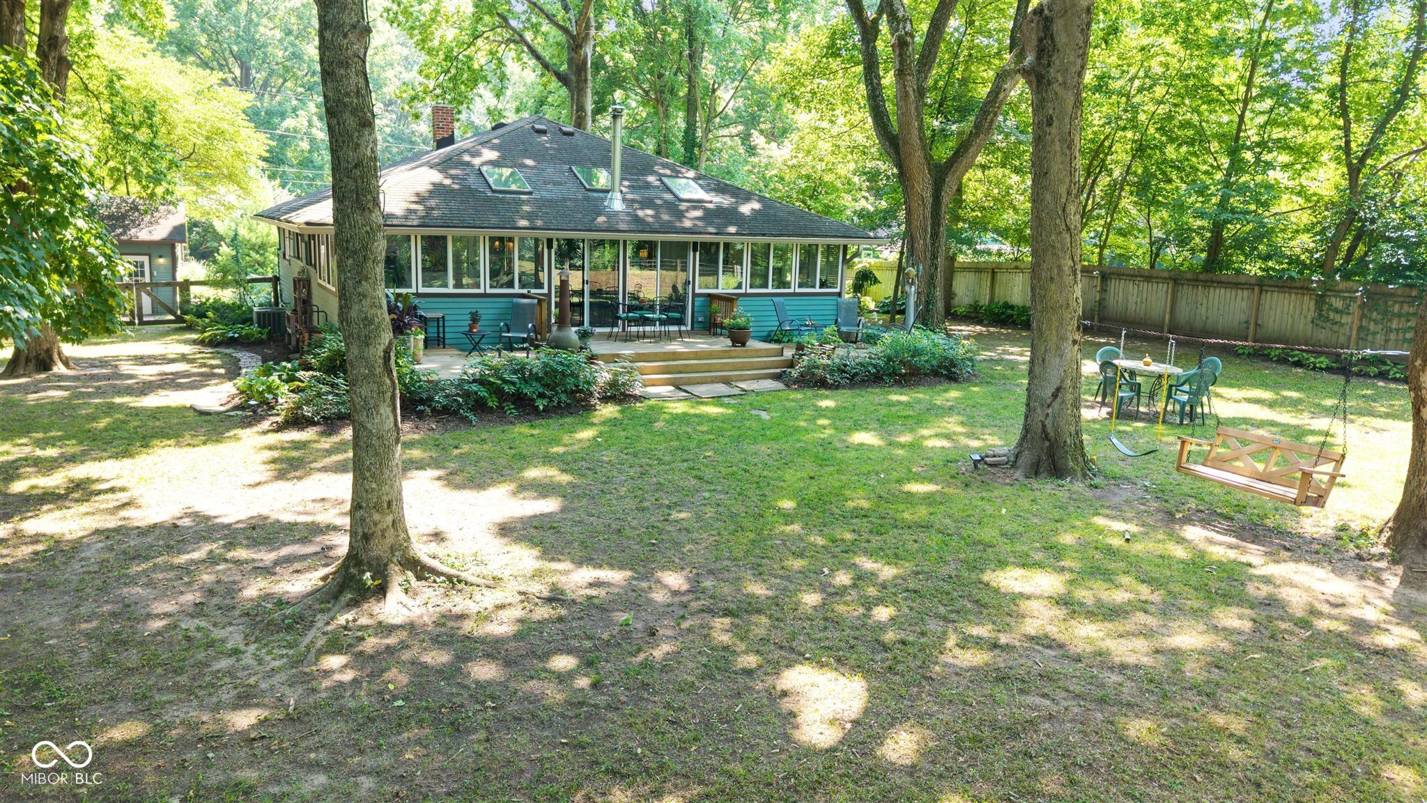 820 W 54th Street