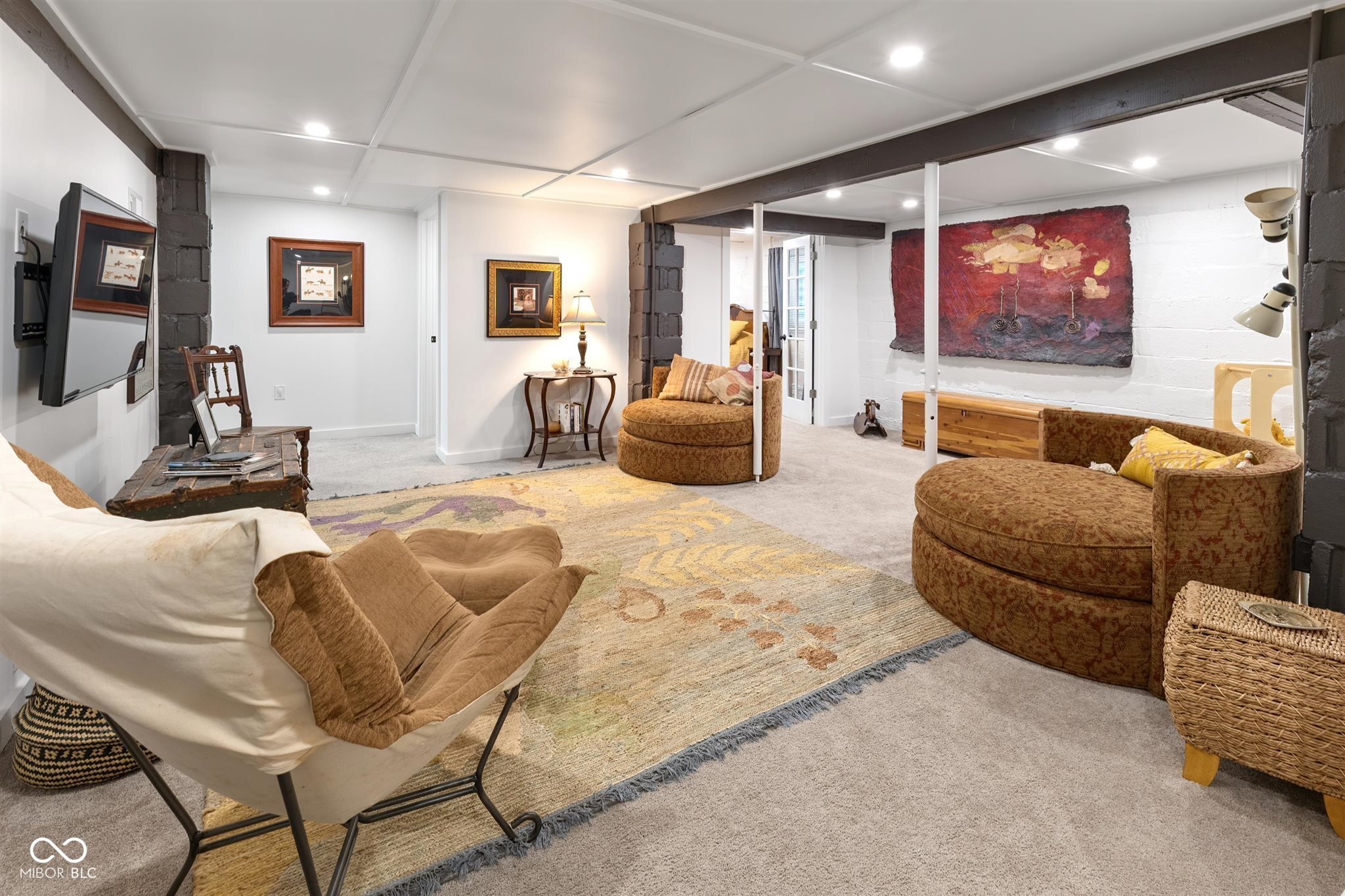 820 W 54th Street