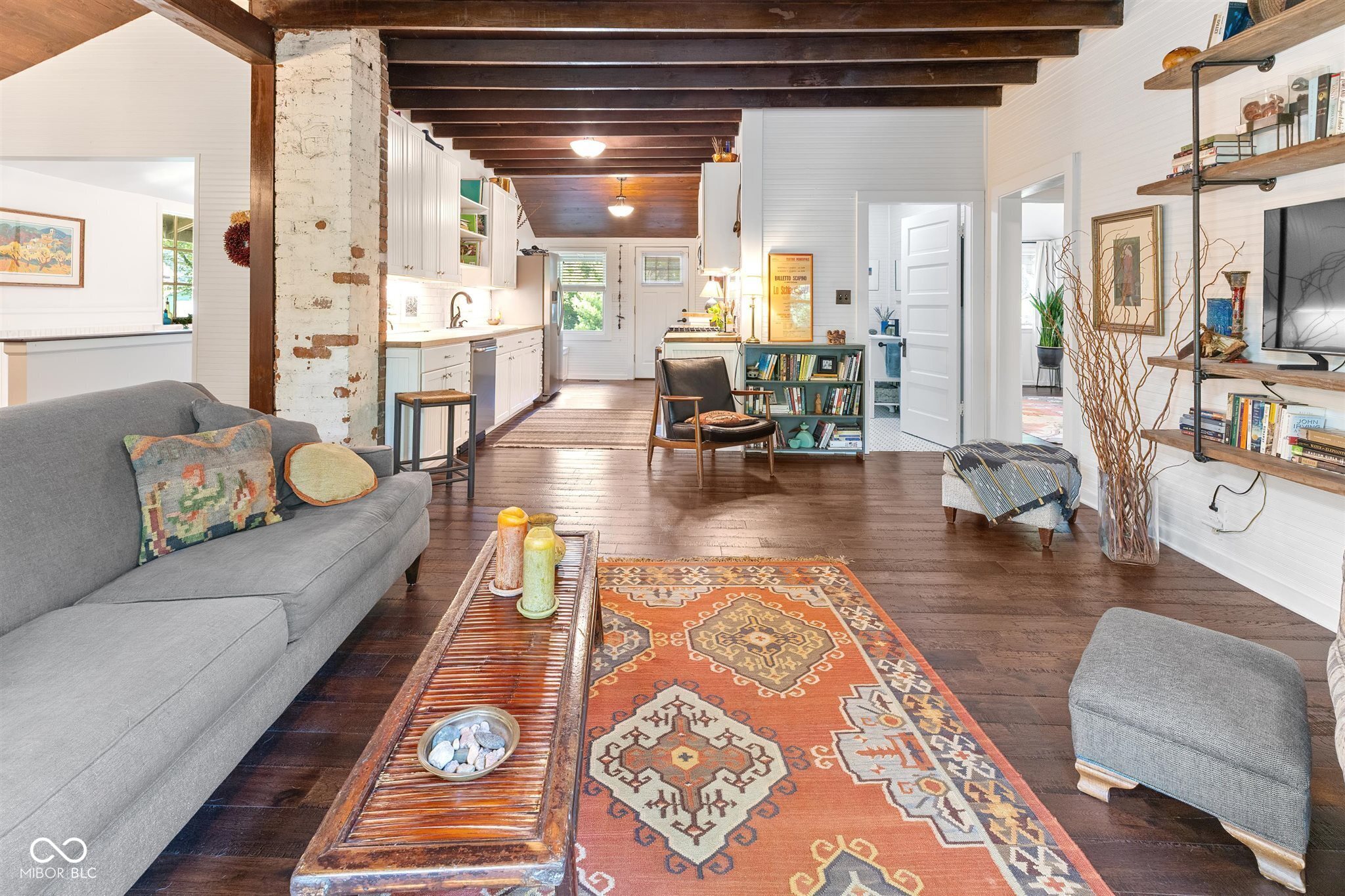 820 W 54th Street