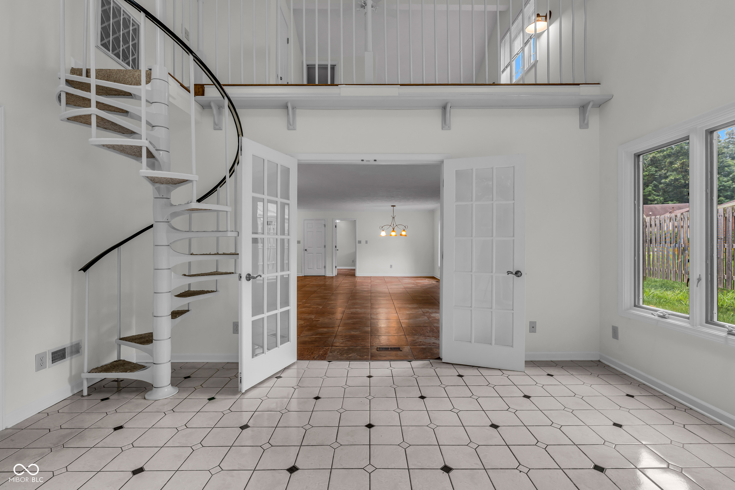 5228 Greenwillow Road