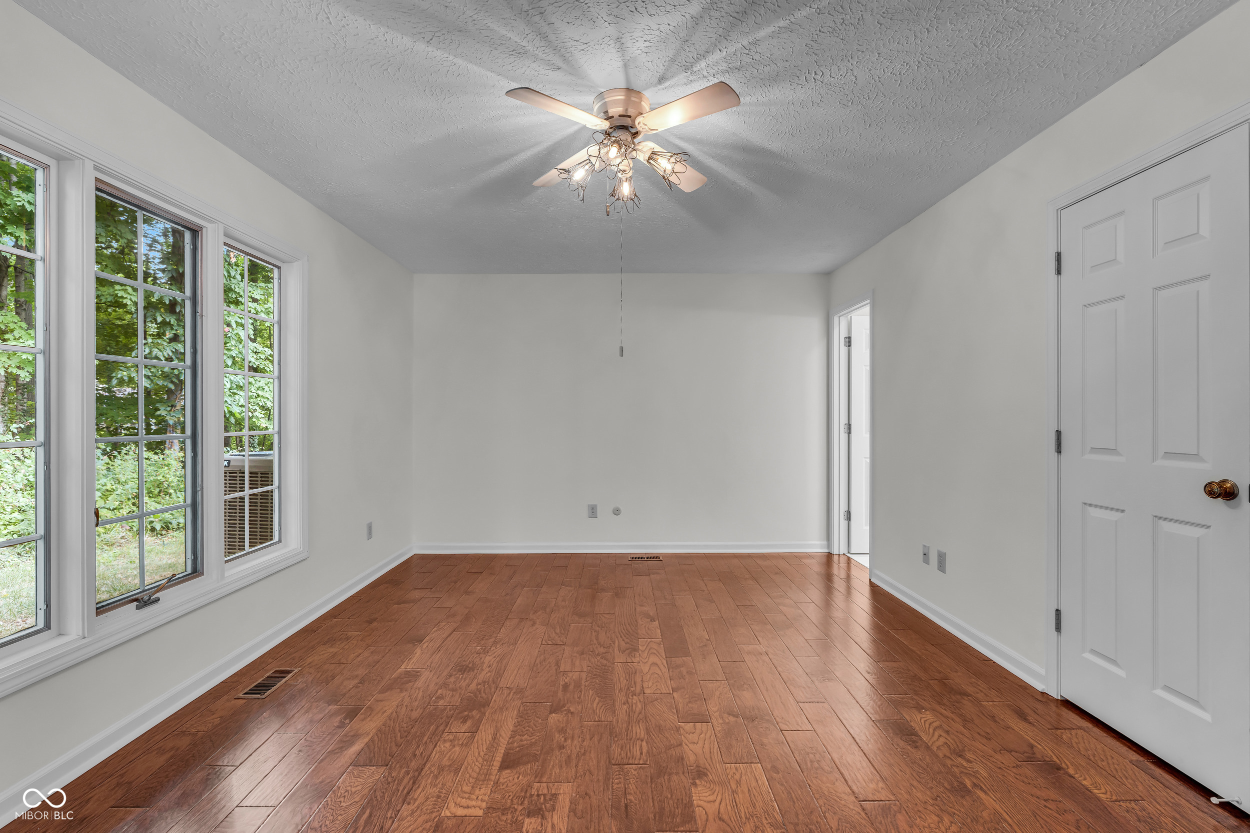 5228 Greenwillow Road